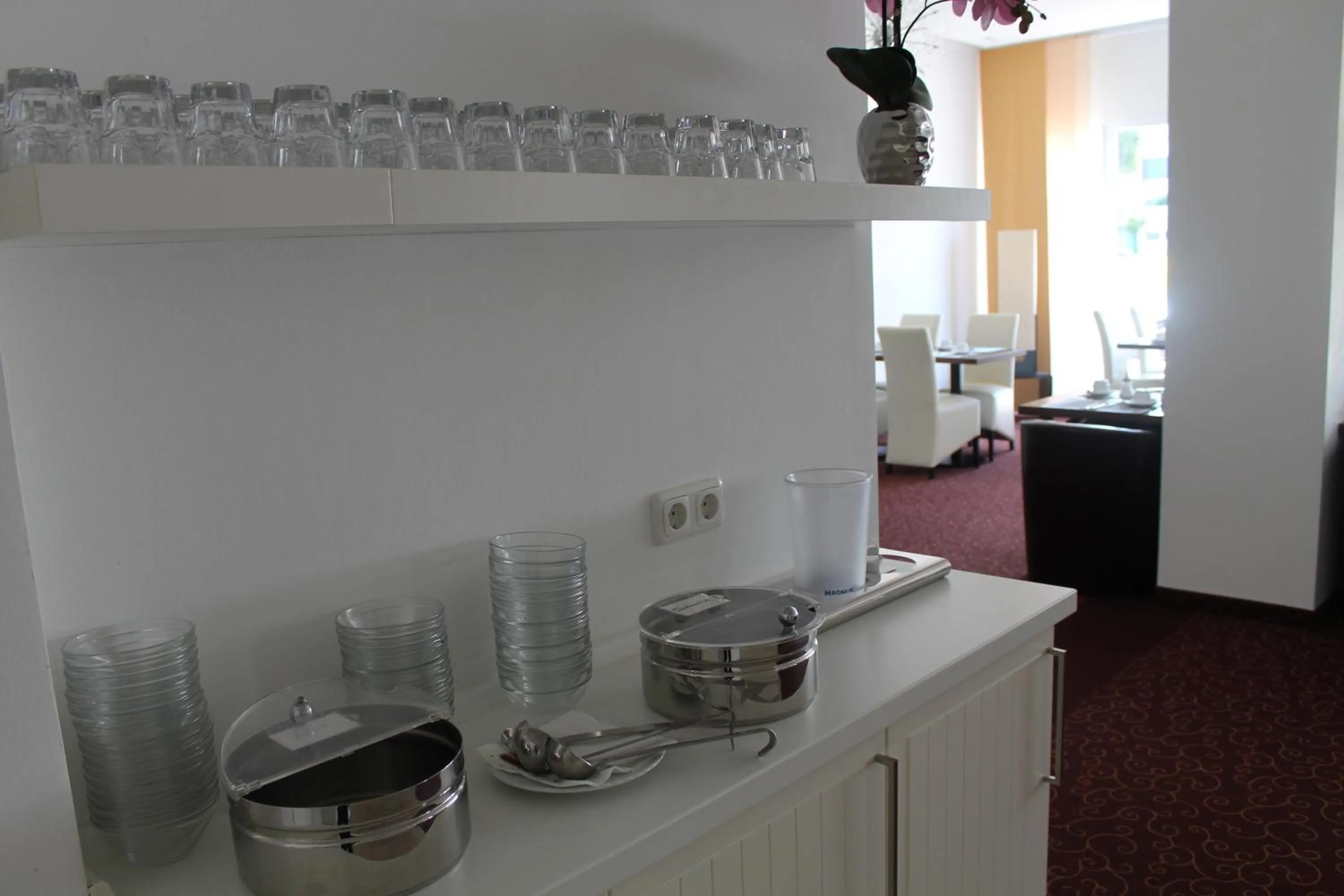 Restaurant/places to eat in Wiking Hotel