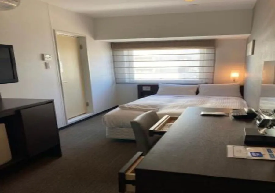 Photo of the whole room, Bed in Sotetsu Fresa Inn Hamamatsucho-Daimon