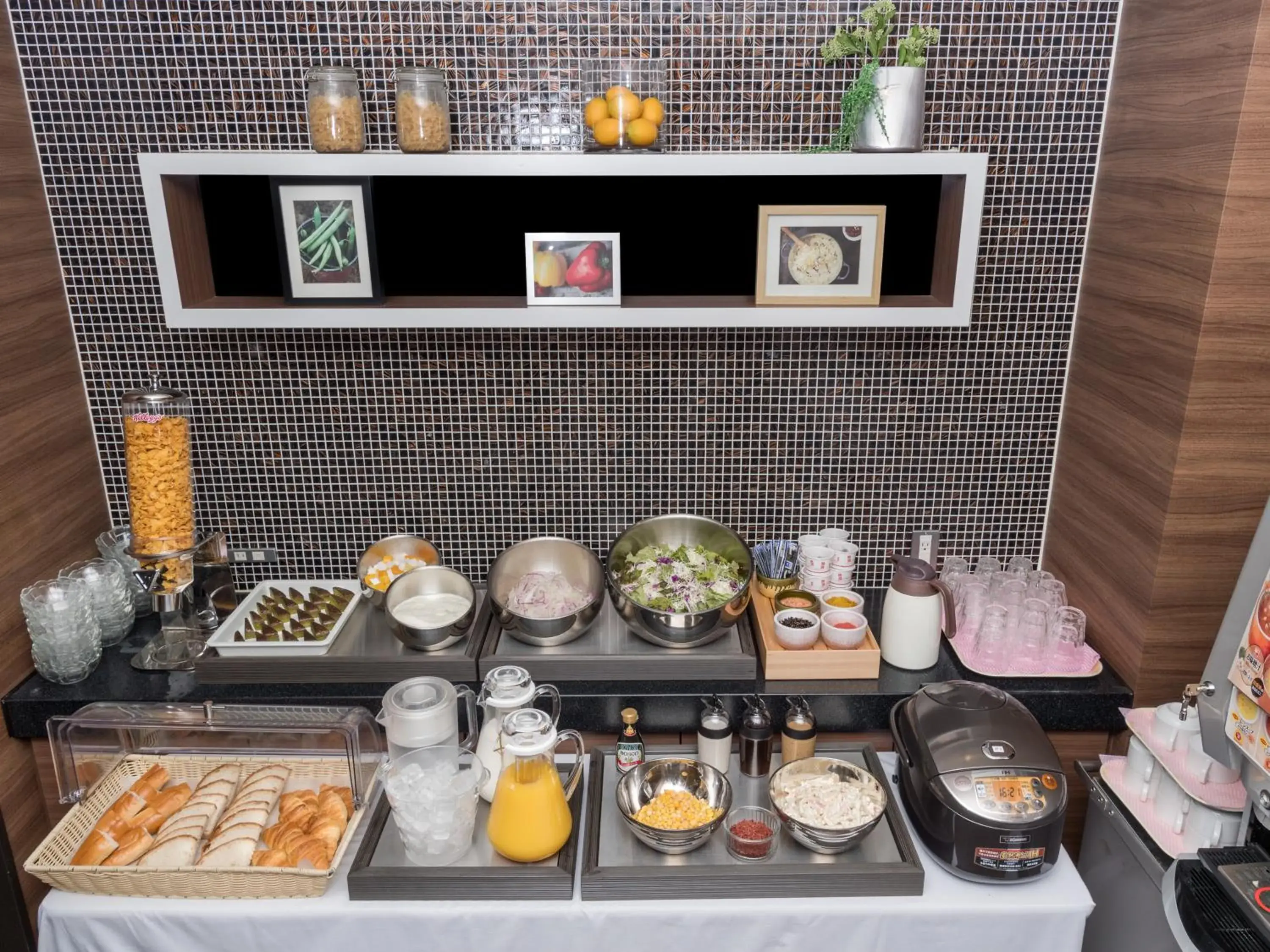 Breakfast in Sotetsu Fresa Inn Hamamatsucho-Daimon Breakfast in Sotetsu Fresa Inn Hamamatsucho-Daimon