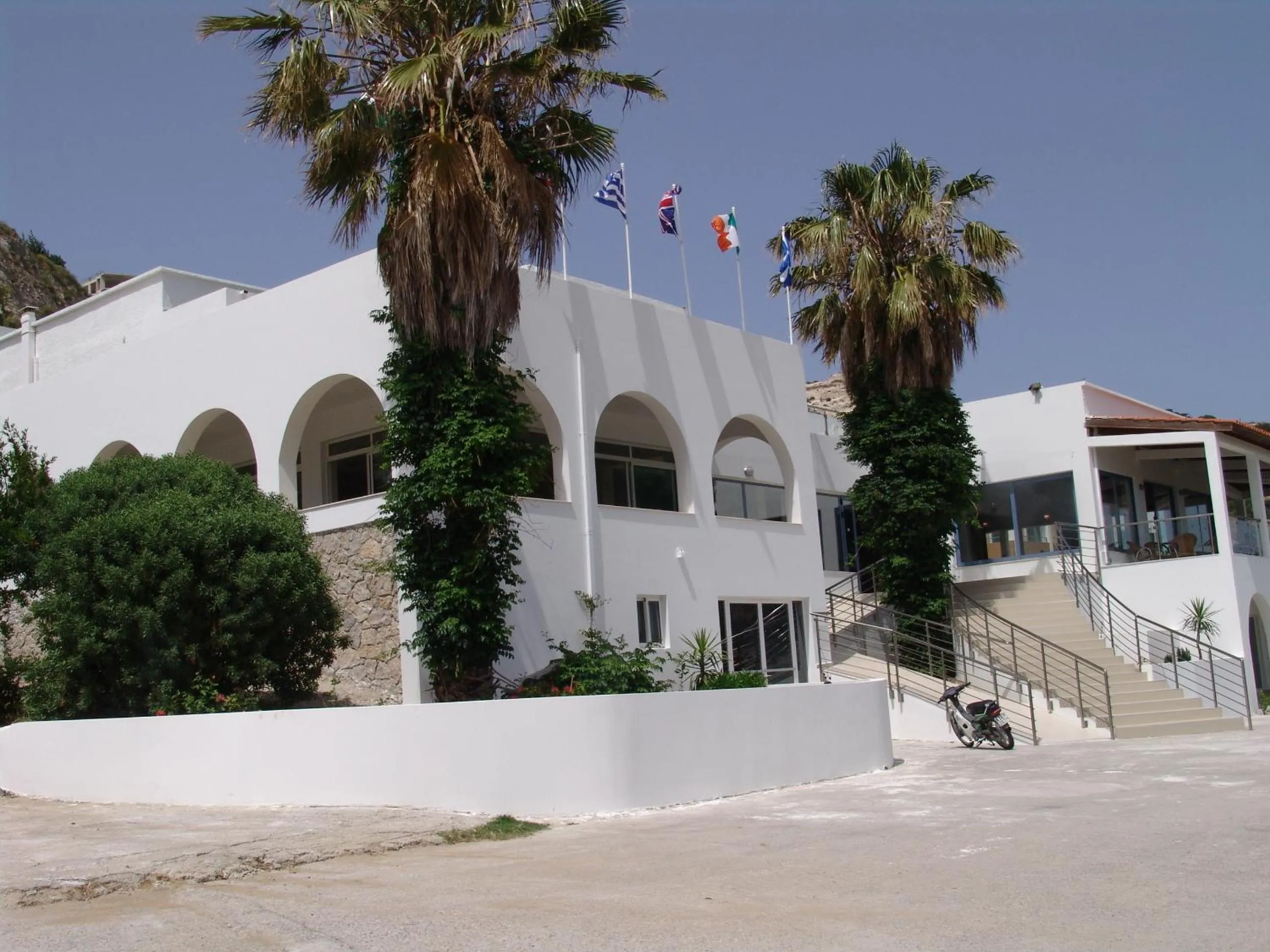Facade/entrance in Hermes Hotel