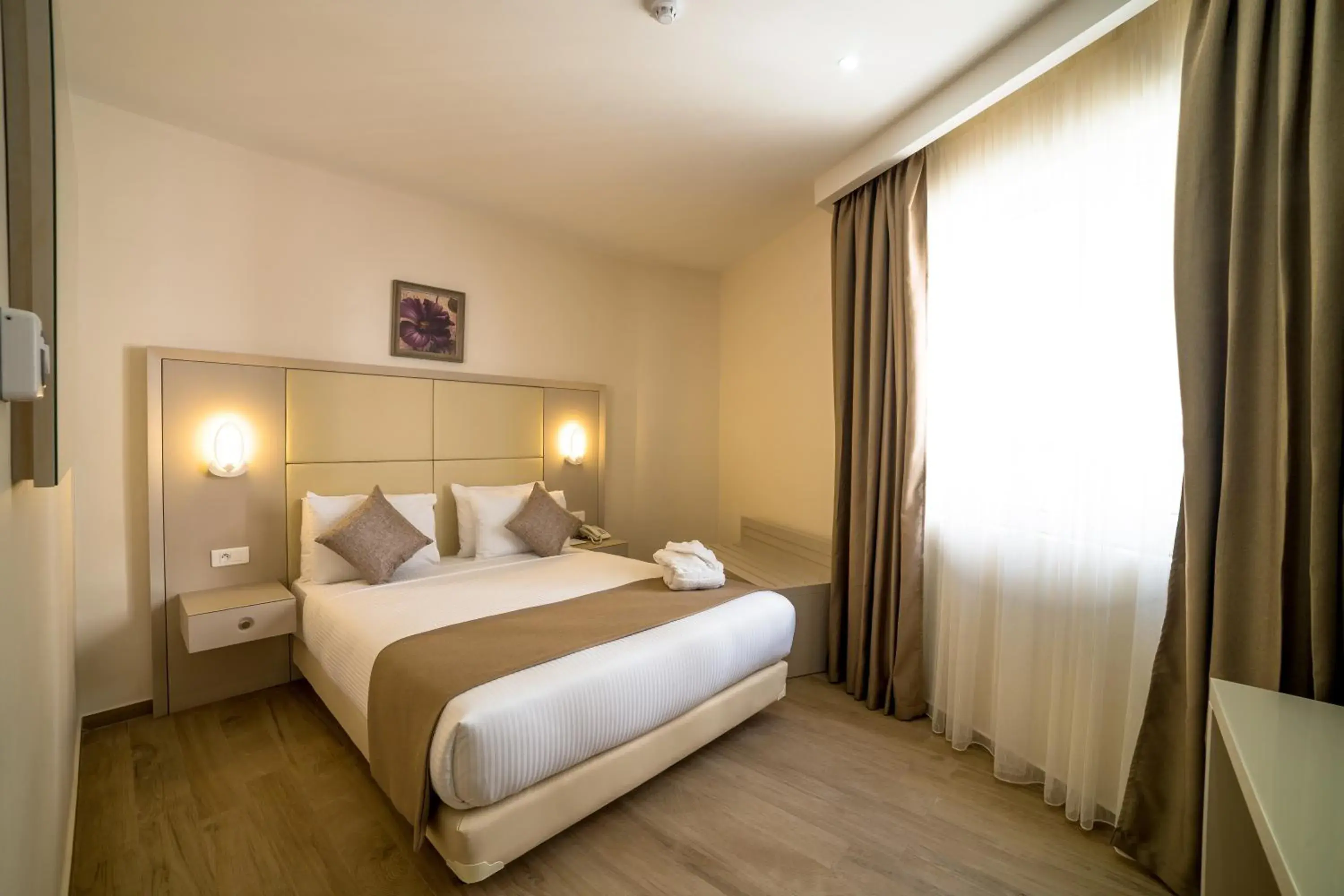 Photo of the whole room, Bed in Hôtel Sidi Yahia Photo of the whole room, Bed in Hôtel Sidi Yahia