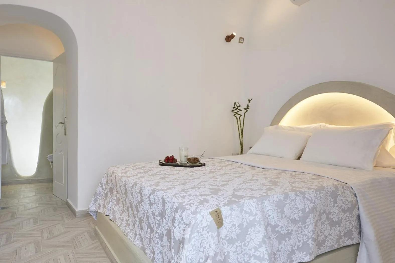 Bedroom, Bed in Margo Houses