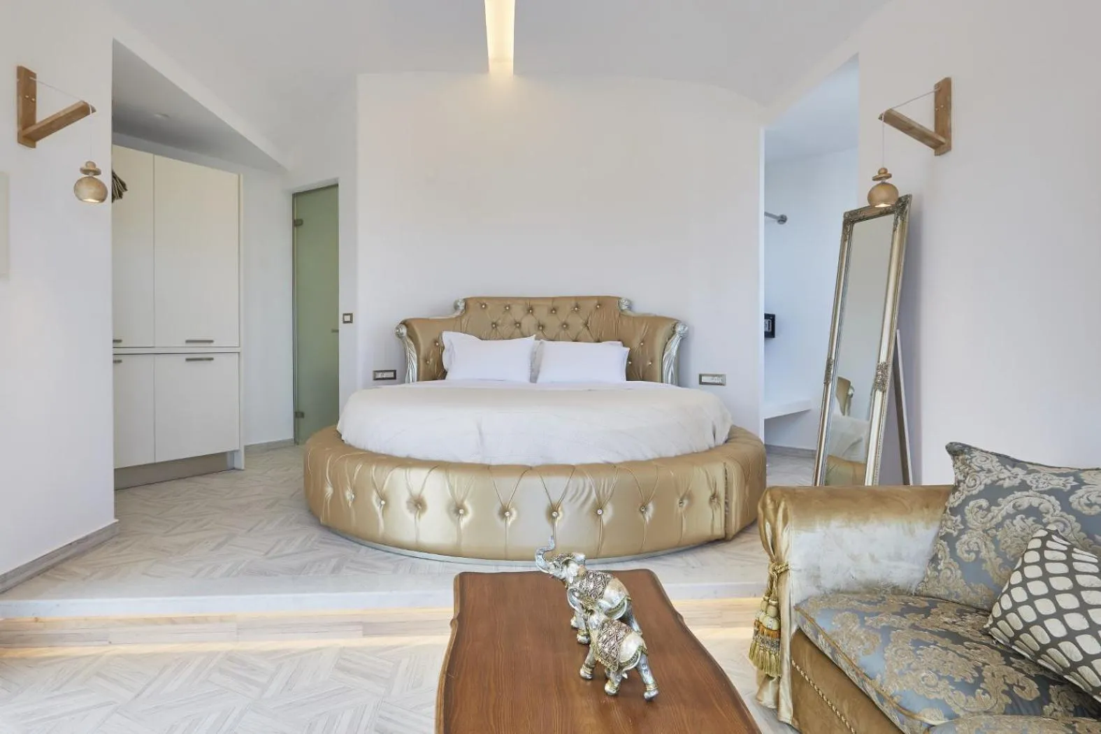 Living room, Bed in Margo Houses