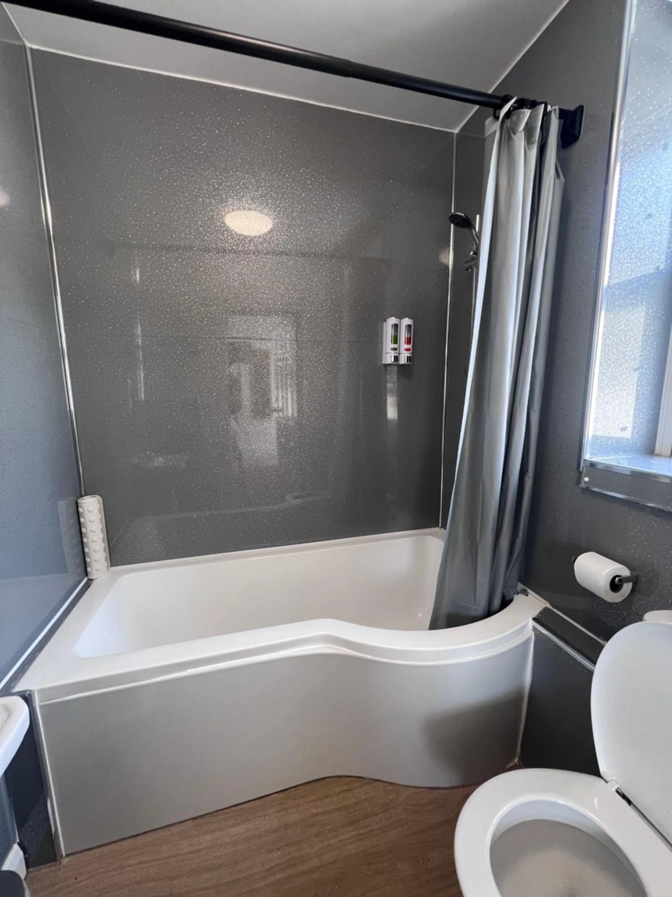Standard Double Room in The Harbour Lights