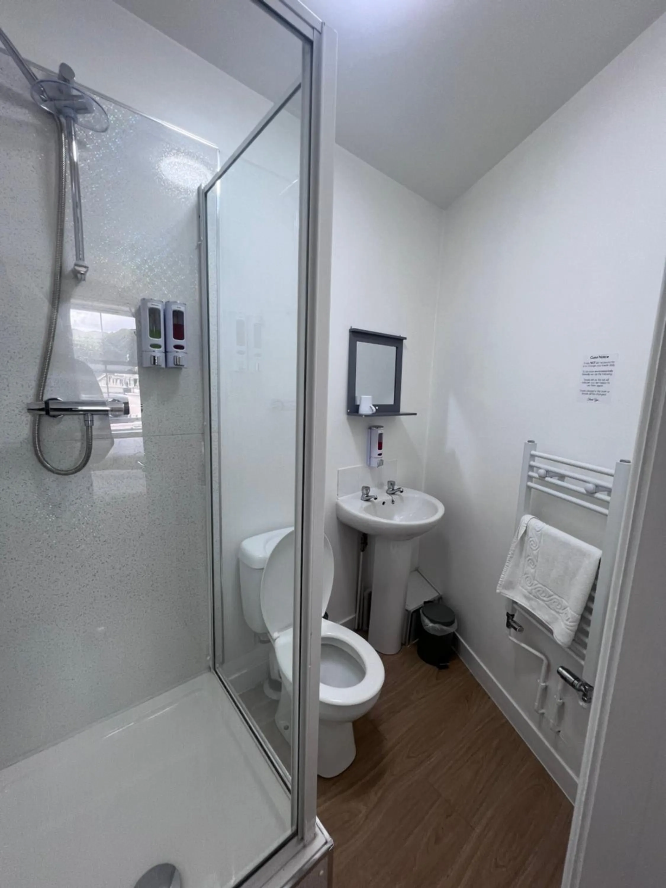 Twin Room- Third Floor in The Harbour Lights