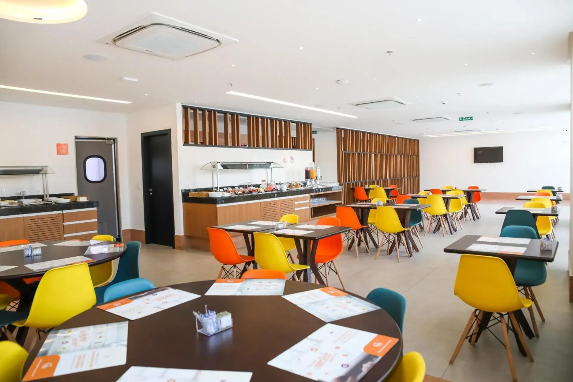 Restaurant/places to eat in Go Inn Serra Restaurant/places to eat in Go Inn Serra