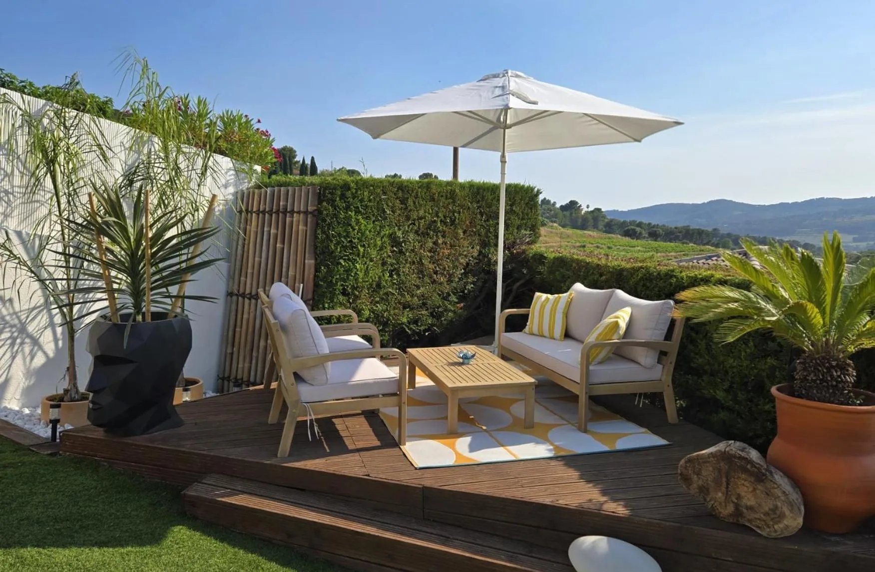 Living room in Le Nid Bleu