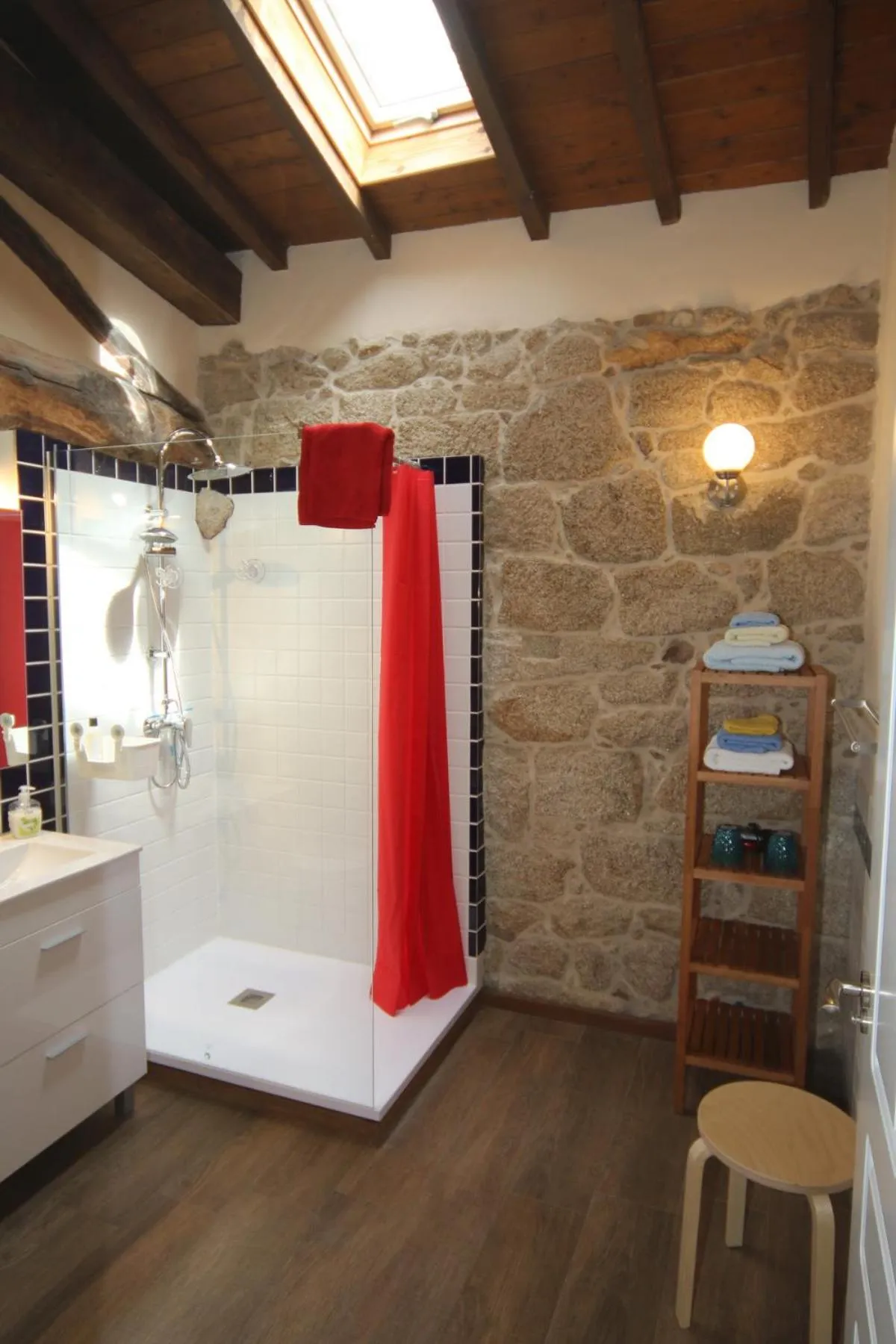 Bathroom in Pazo de Chaioso Ribeira Sacra