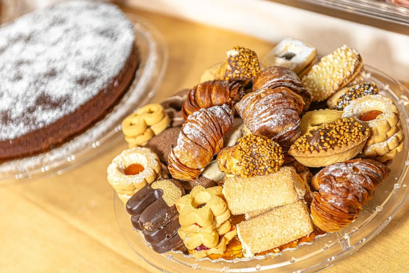 Food and drinks in Hotel Ziò Imola