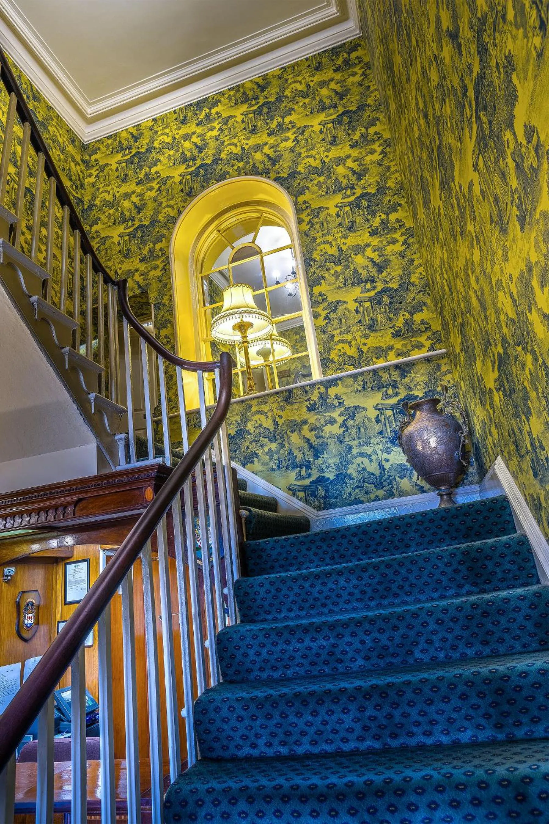 Lobby or reception in Londonderry Arms Hotel