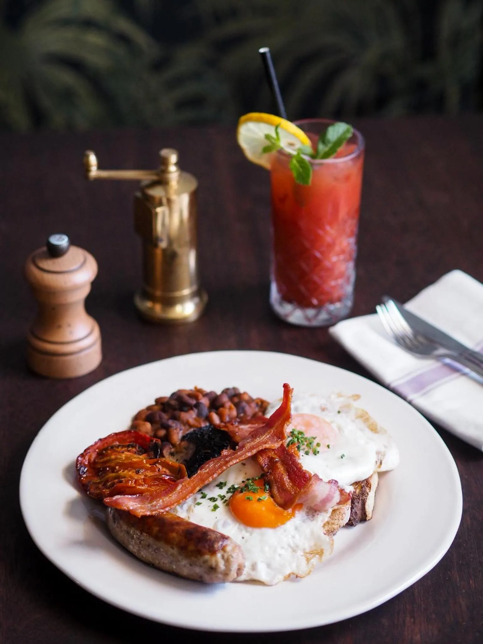 Breakfast in Artist Residence Brighton