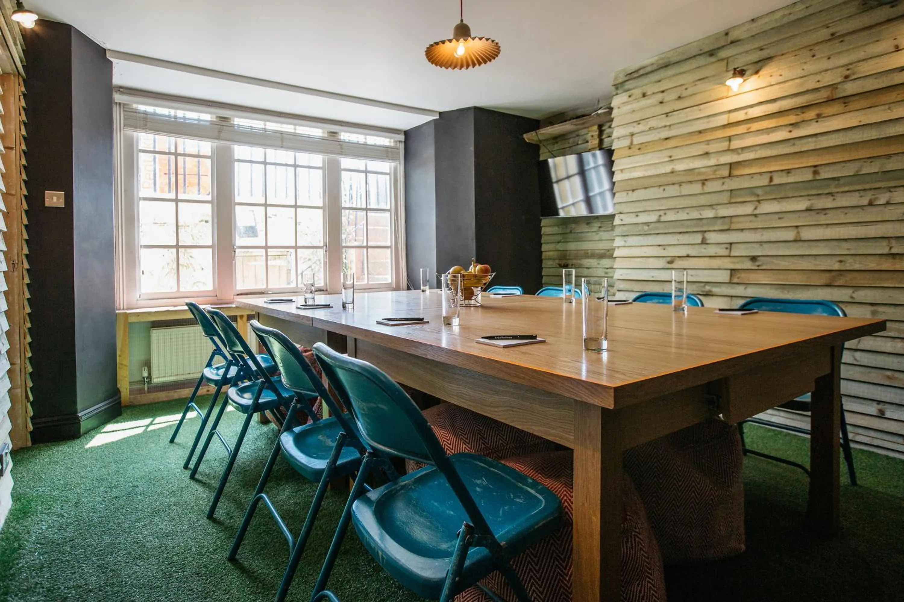 Meeting/conference room in Artist Residence Brighton