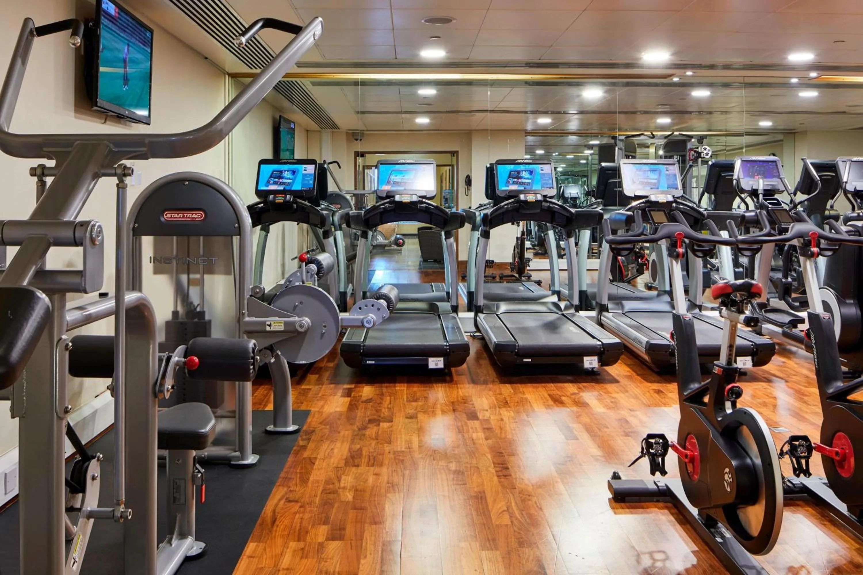 Fitness centre/facilities in London Marriott Hotel Canary Wharf