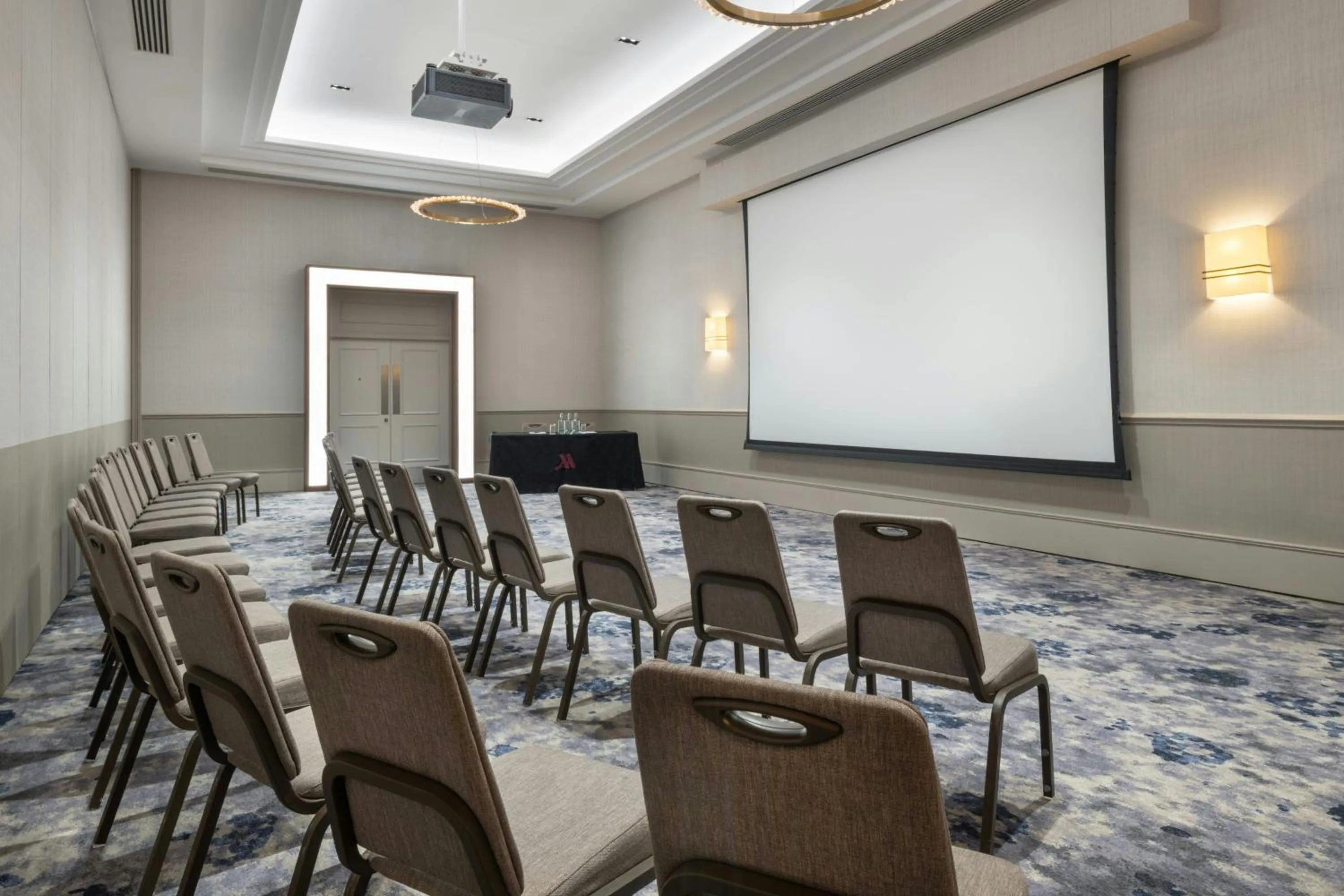 Meeting/conference room in London Marriott Hotel Canary Wharf