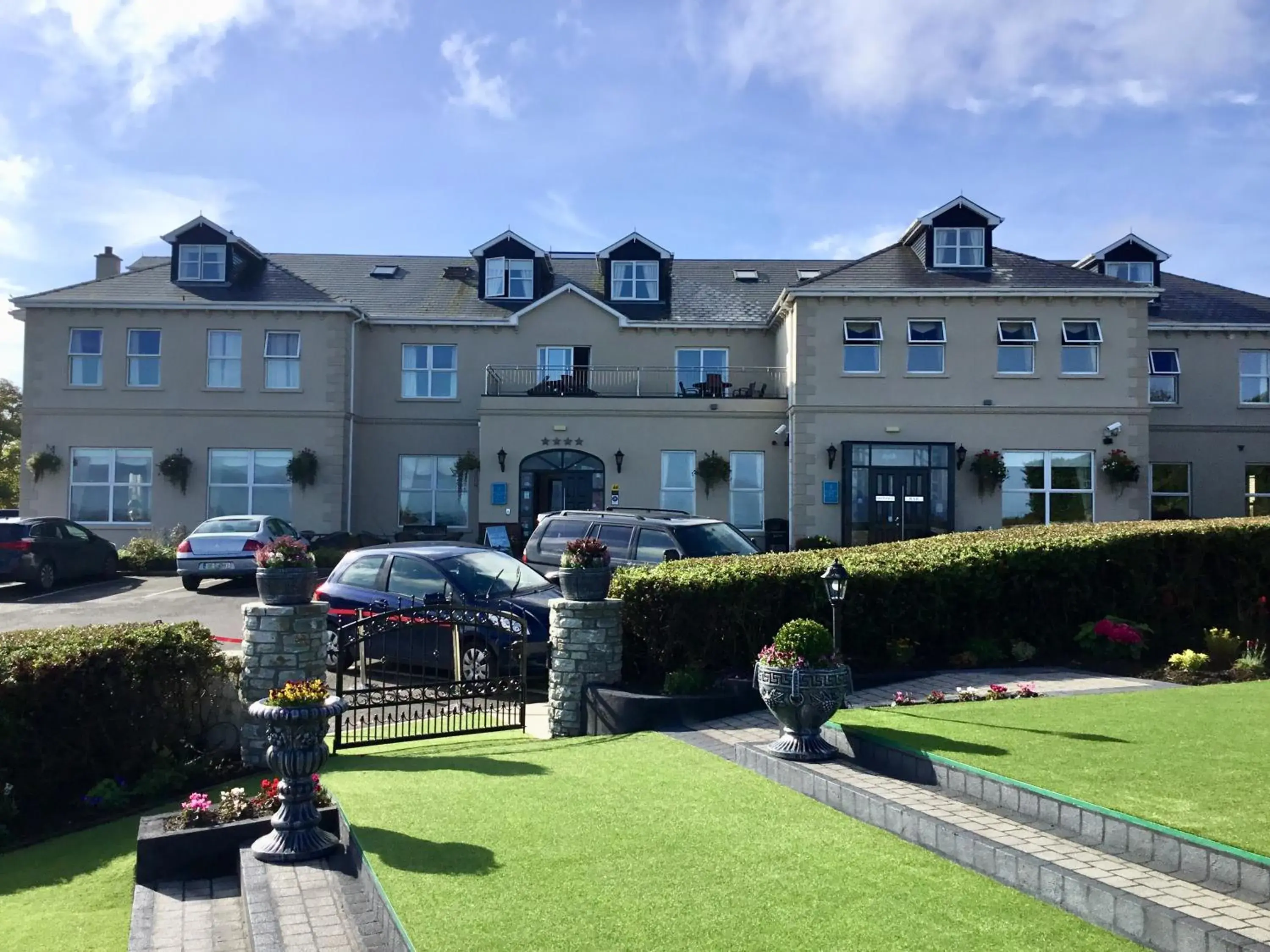 Facade/entrance in Ballyliffin Lodge & Spa Facade/entrance in Ballyliffin Lodge & Spa