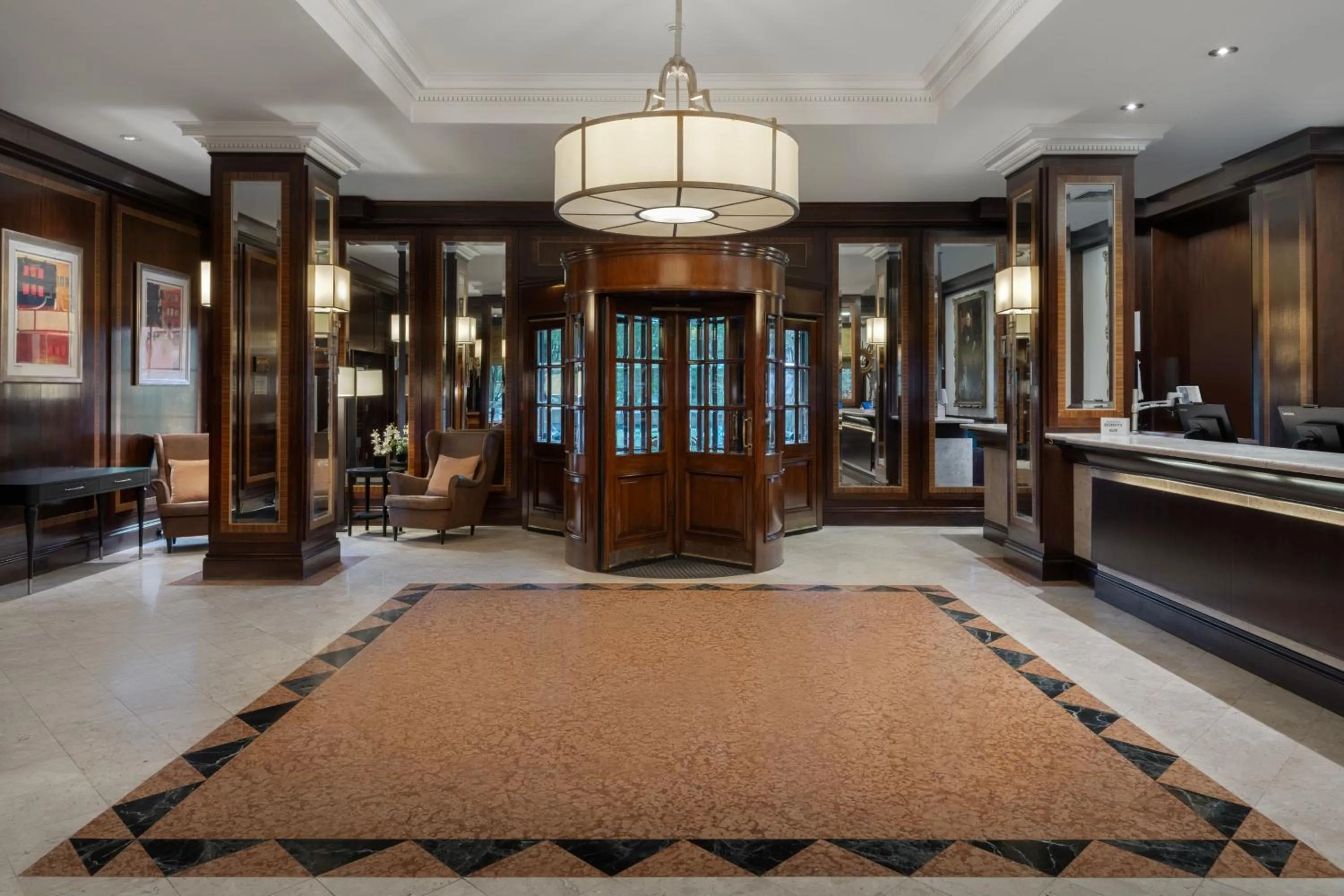 Lobby or reception in Delta Hotels by Marriott Birmingham