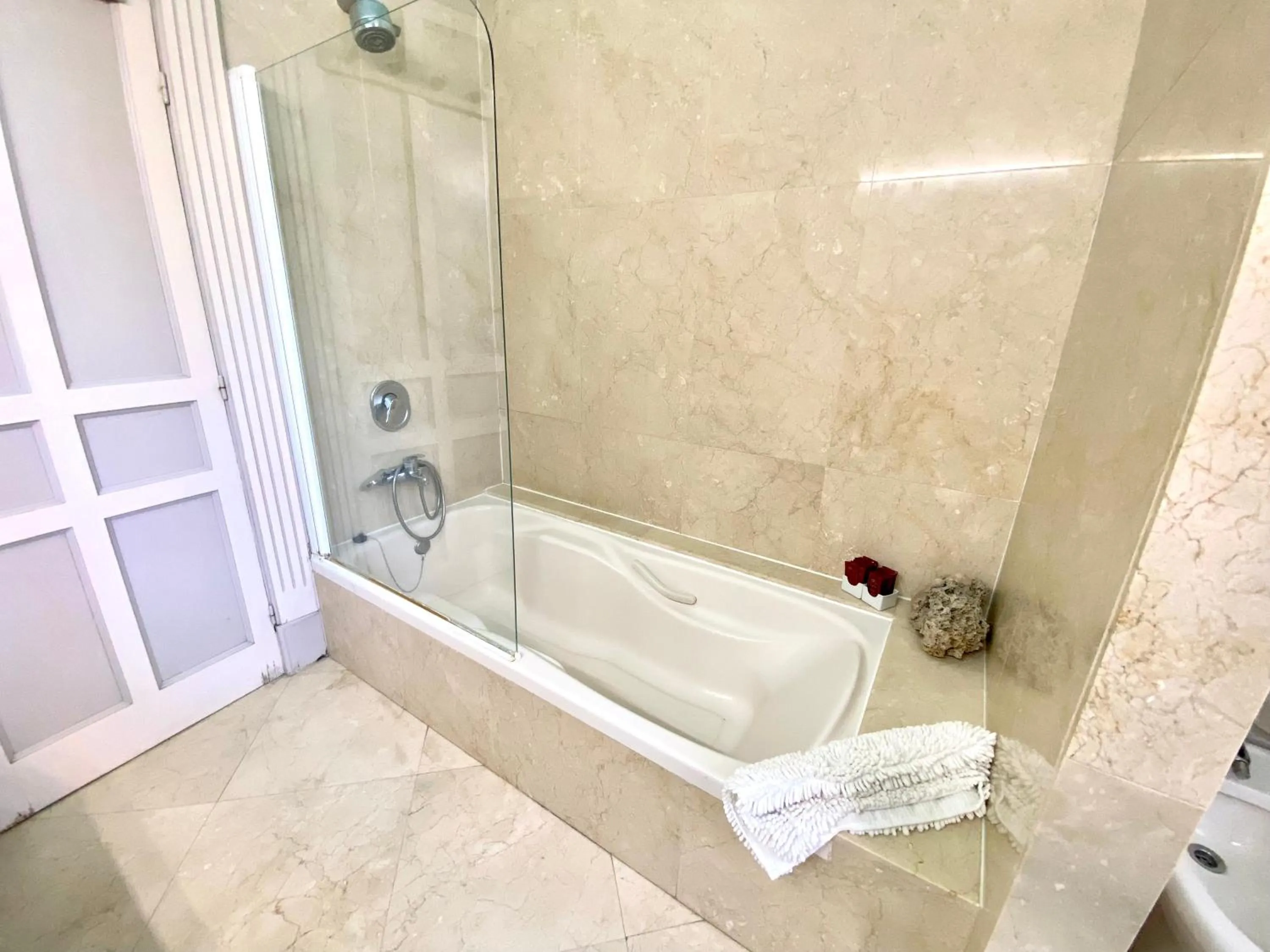 Bathroom in Casa de los Bates