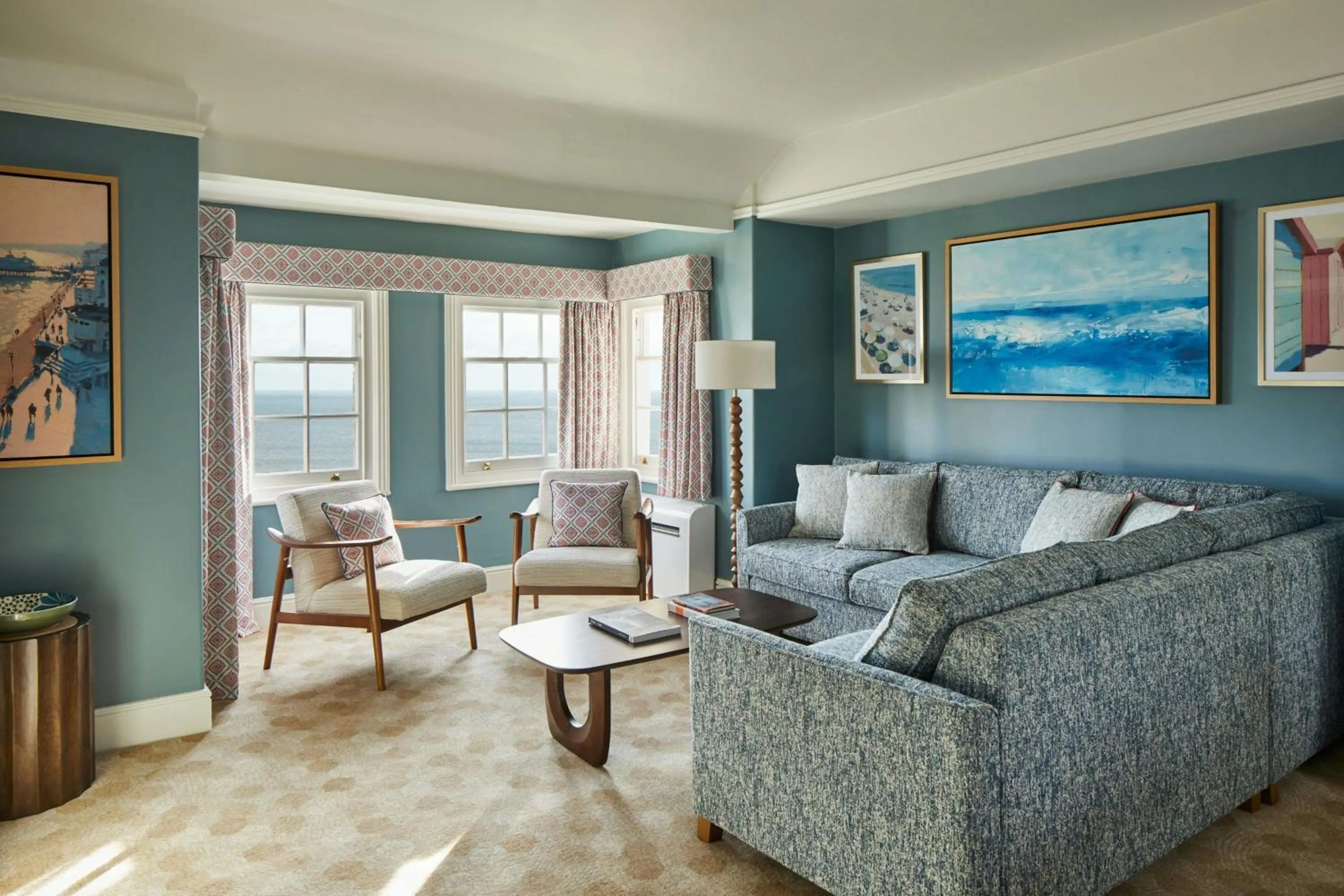 Photo of the whole room in Bournemouth Highcliff Marriott Hotel