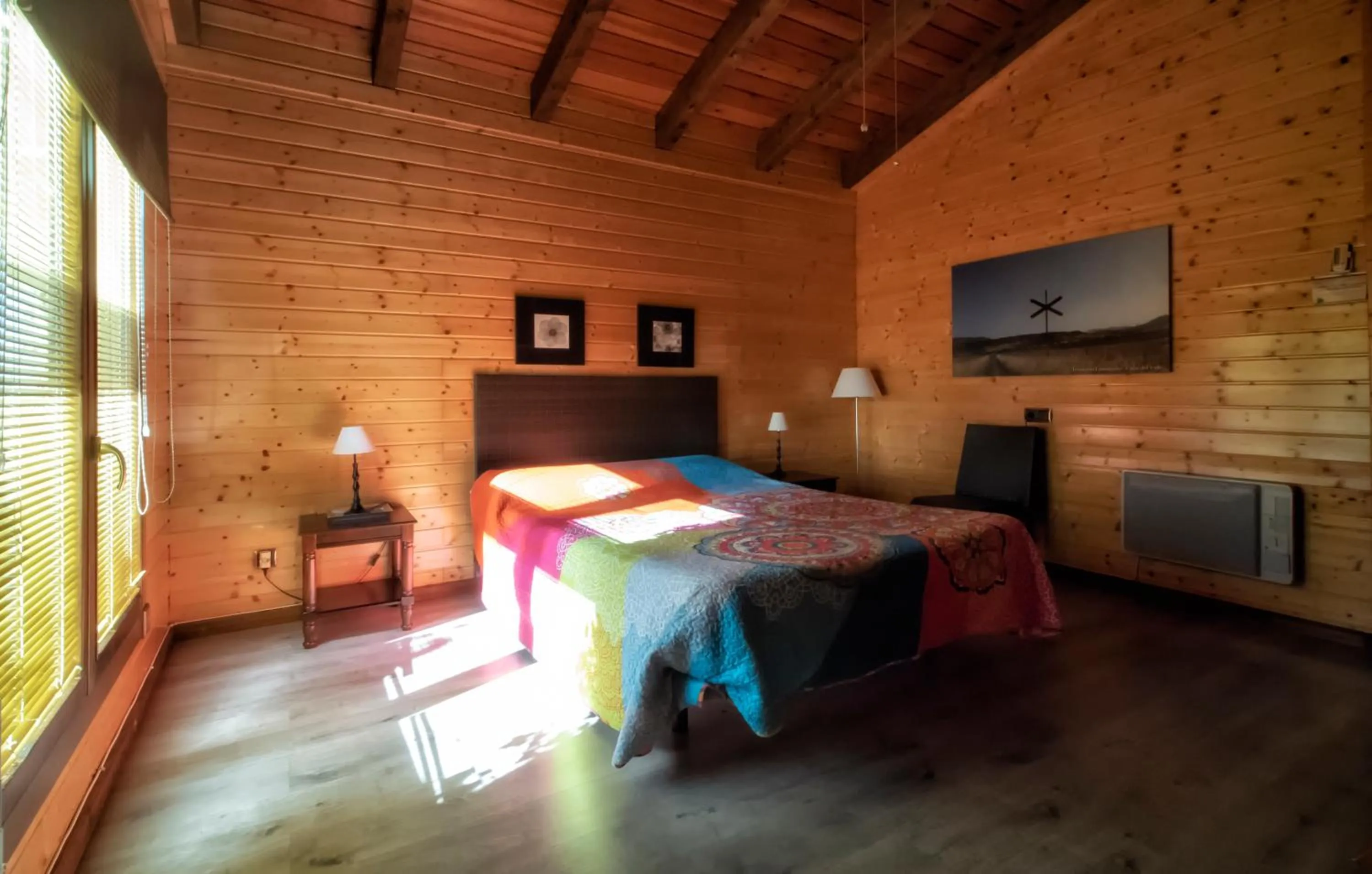 Photo of the whole room, Bed in Casa del Valle, Lodges
