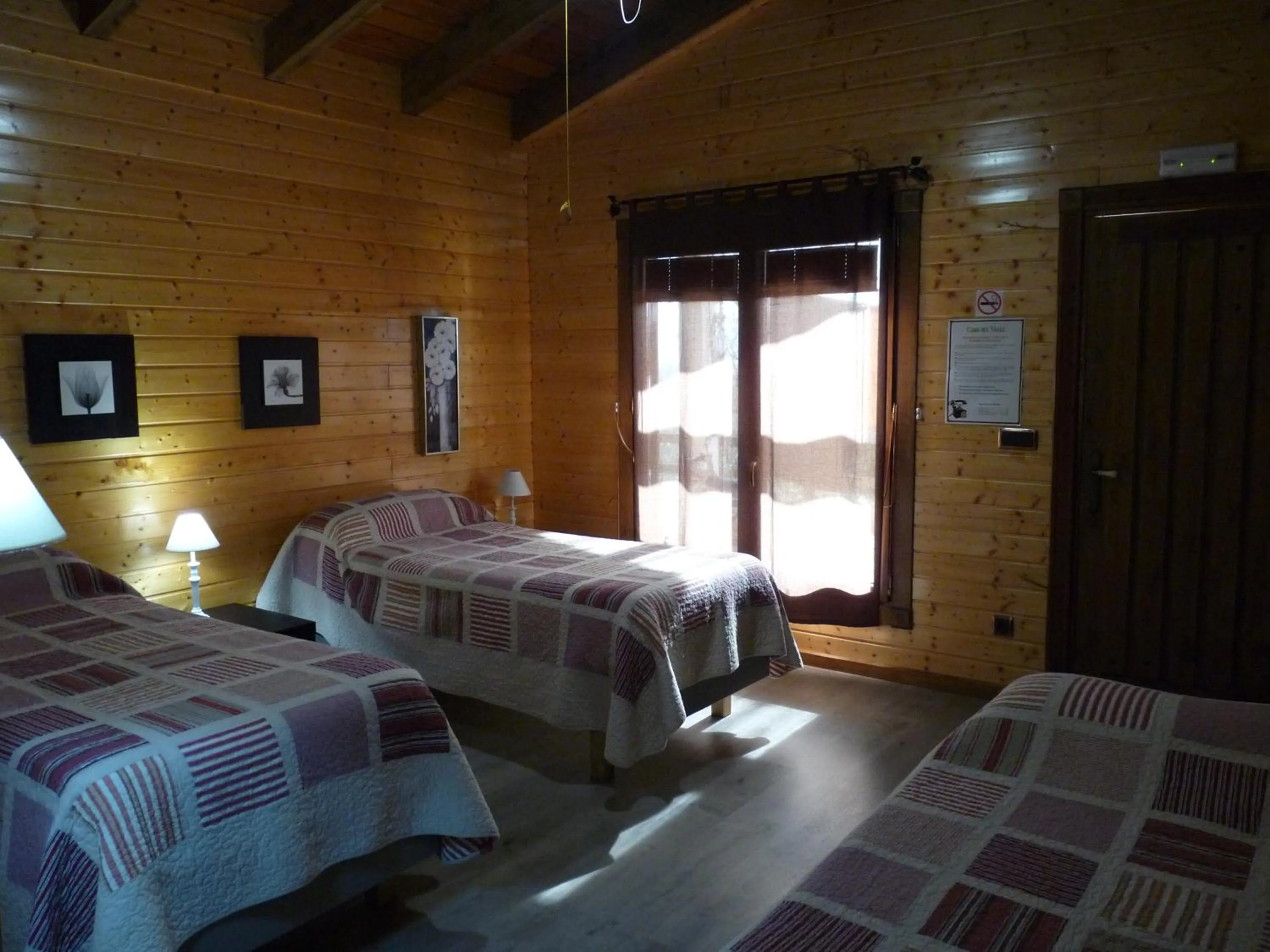 Decorative detail, Bed in Casa del Valle, Lodges