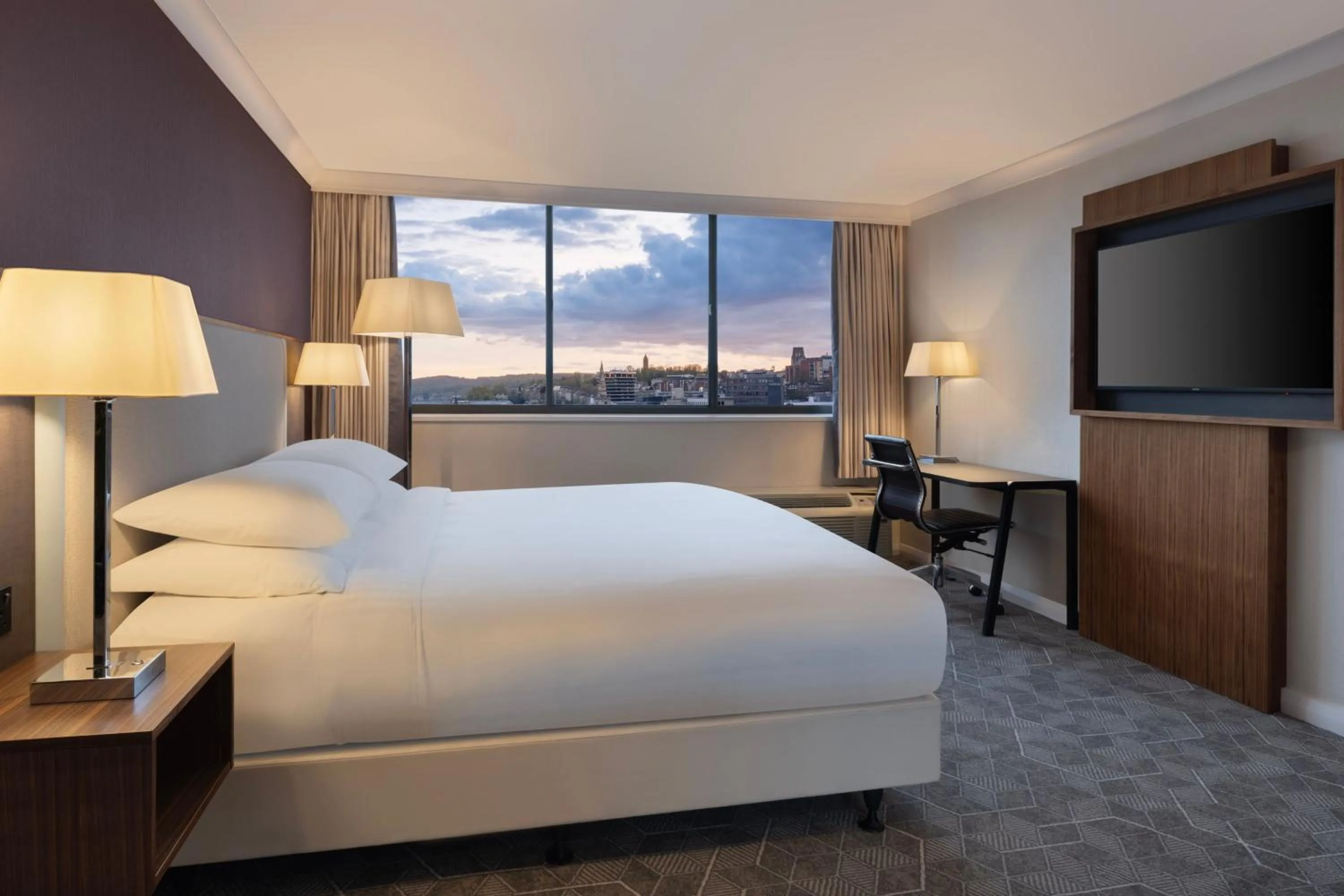 Bedroom, Bed in Delta Hotels by Marriott Bristol City Centre