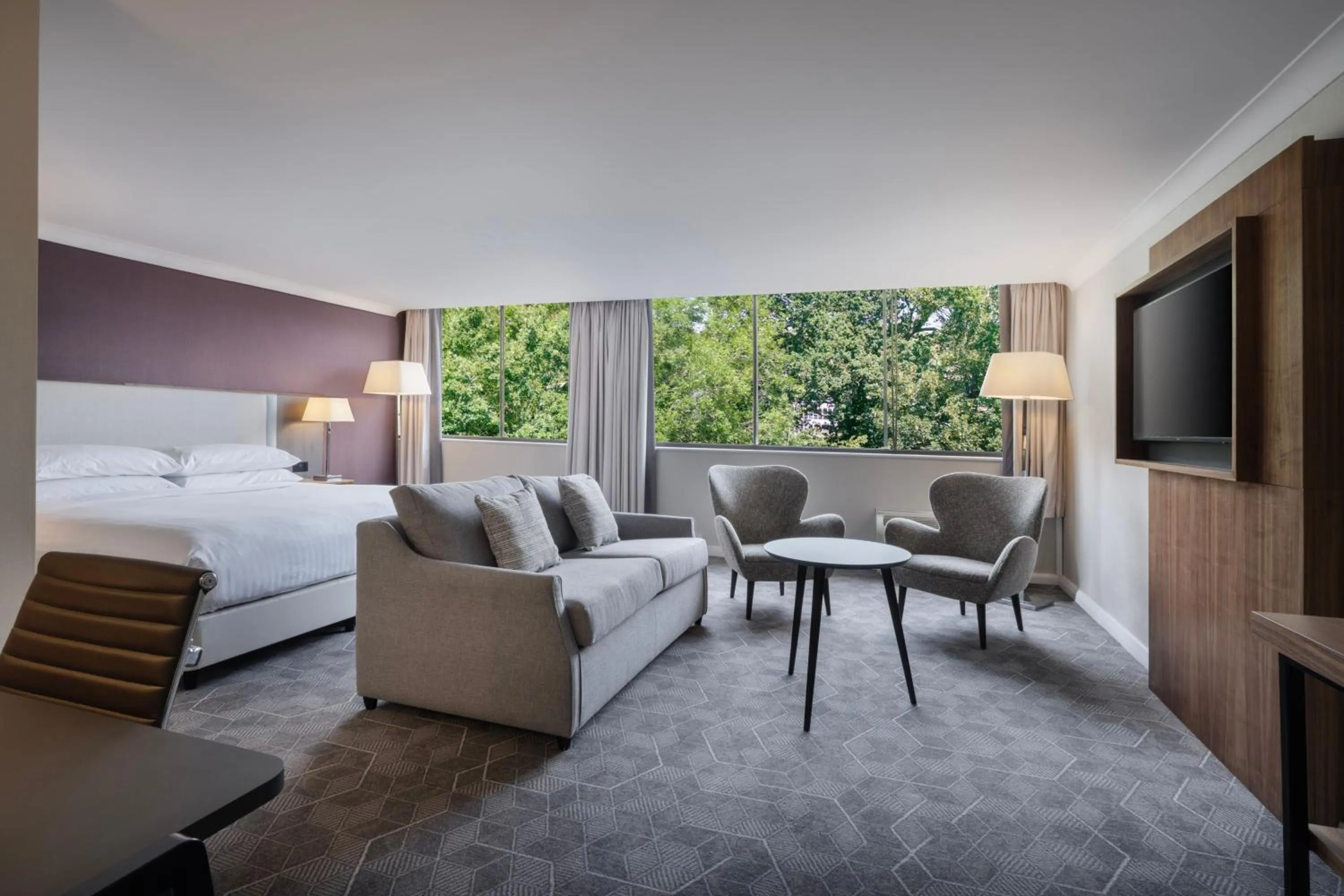 Photo of the whole room, Bed in Delta Hotels by Marriott Bristol City Centre