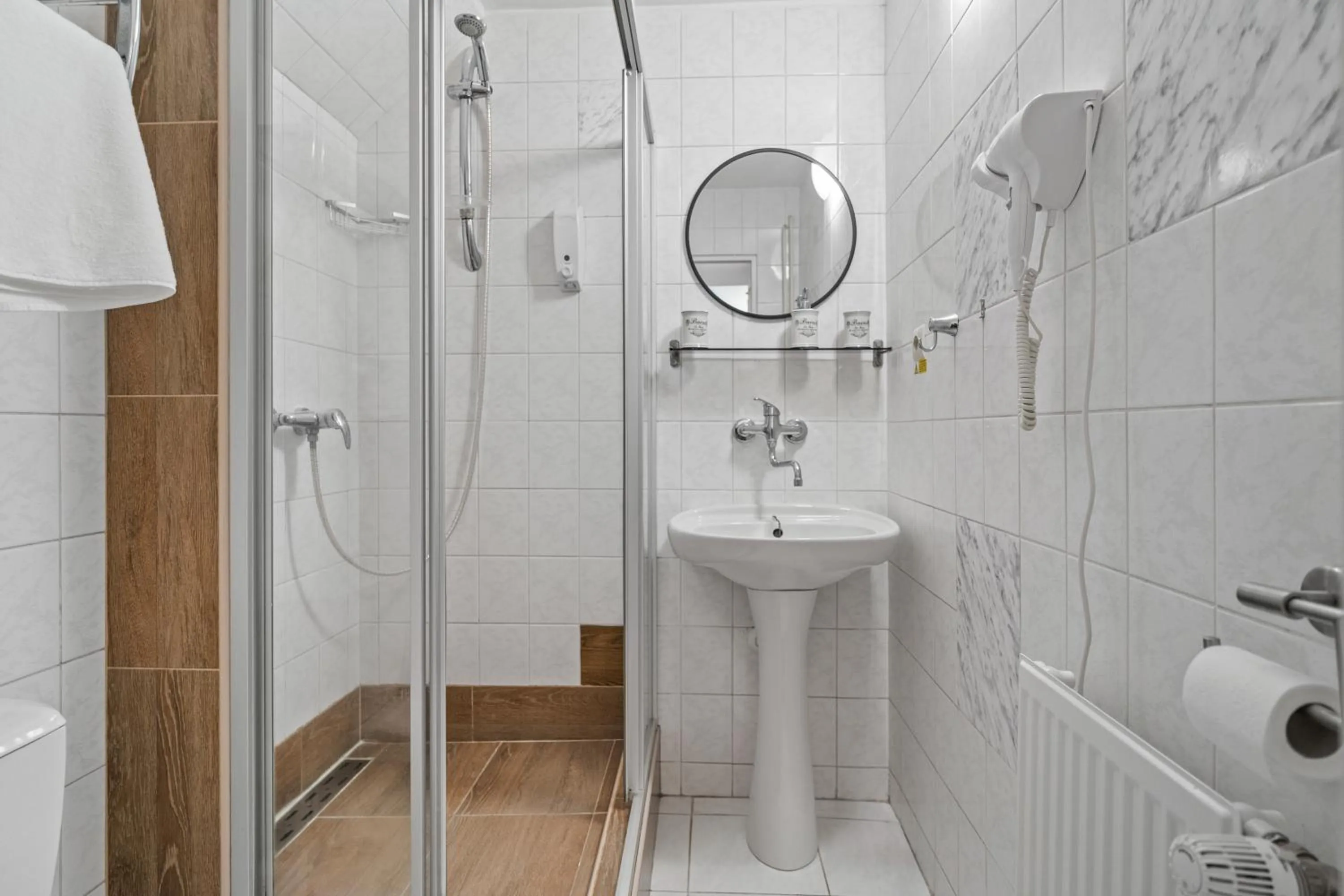 Bathroom in Pension Regina