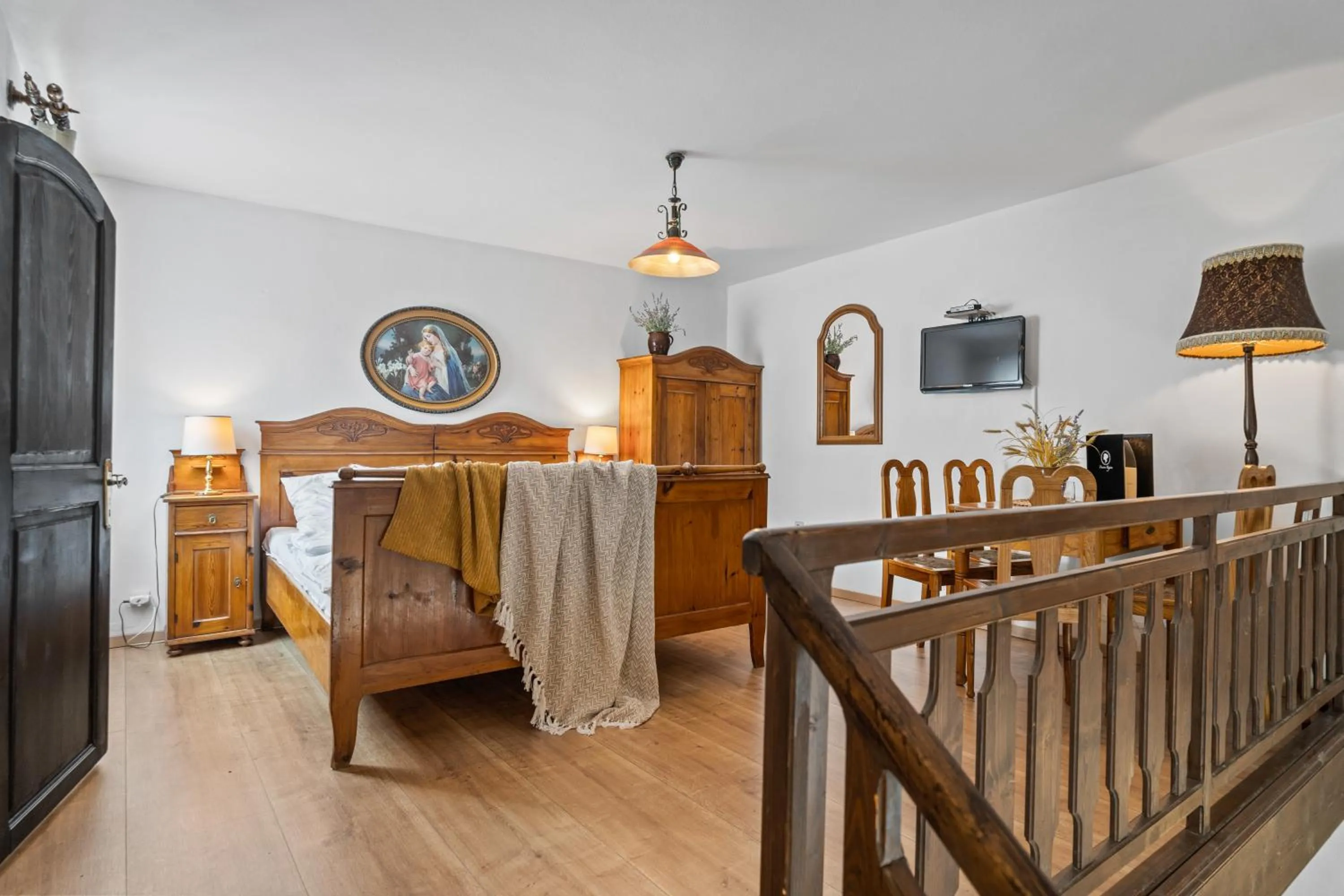 Bedroom, Bed in Pension Regina