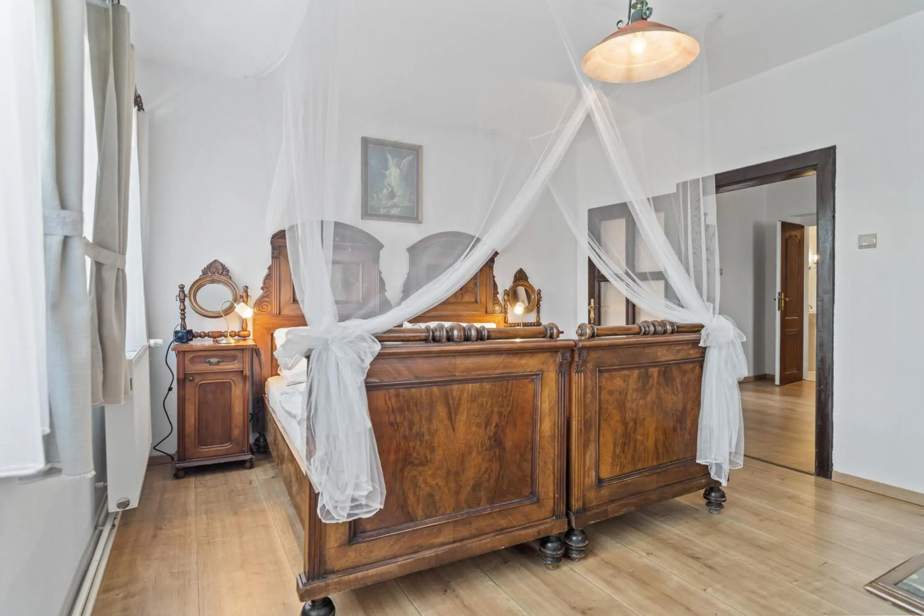 Quadruple Room with Private Bathroom in Pension Regina Quadruple Room with Private Bathroom in Pension Regina