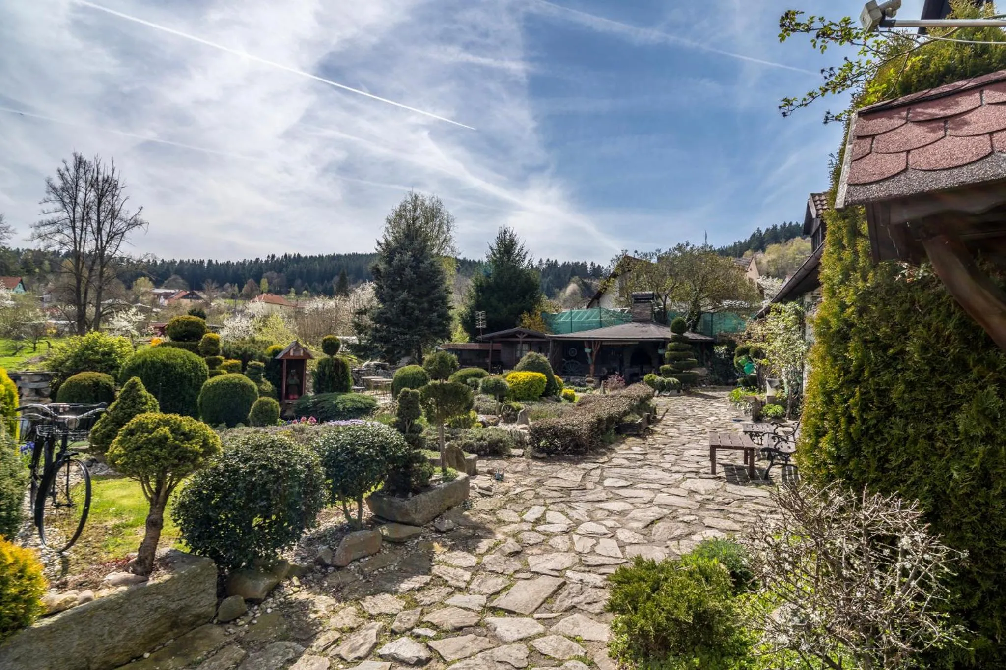 Garden view in Pension Regina