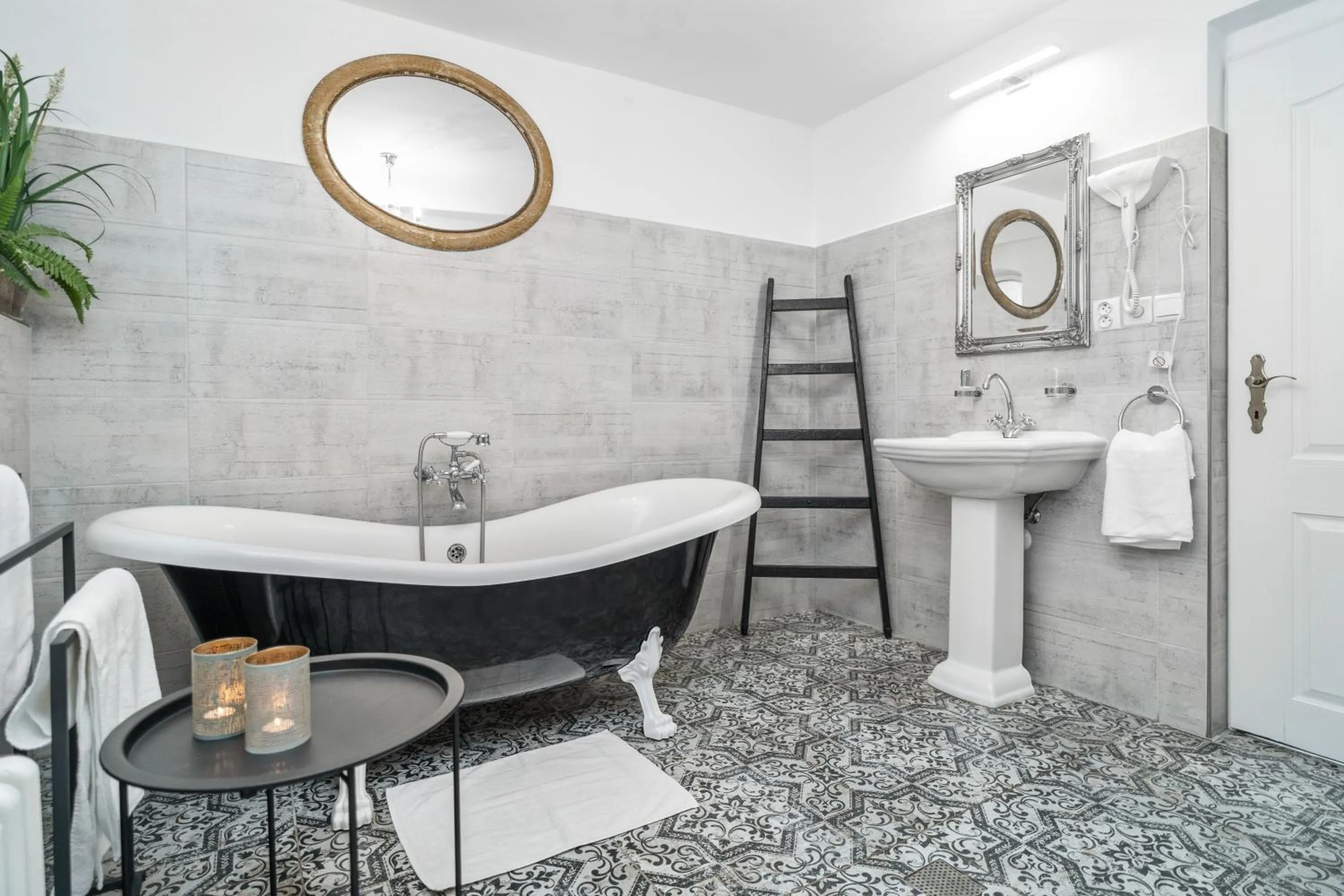 Bathroom in Pension Regina