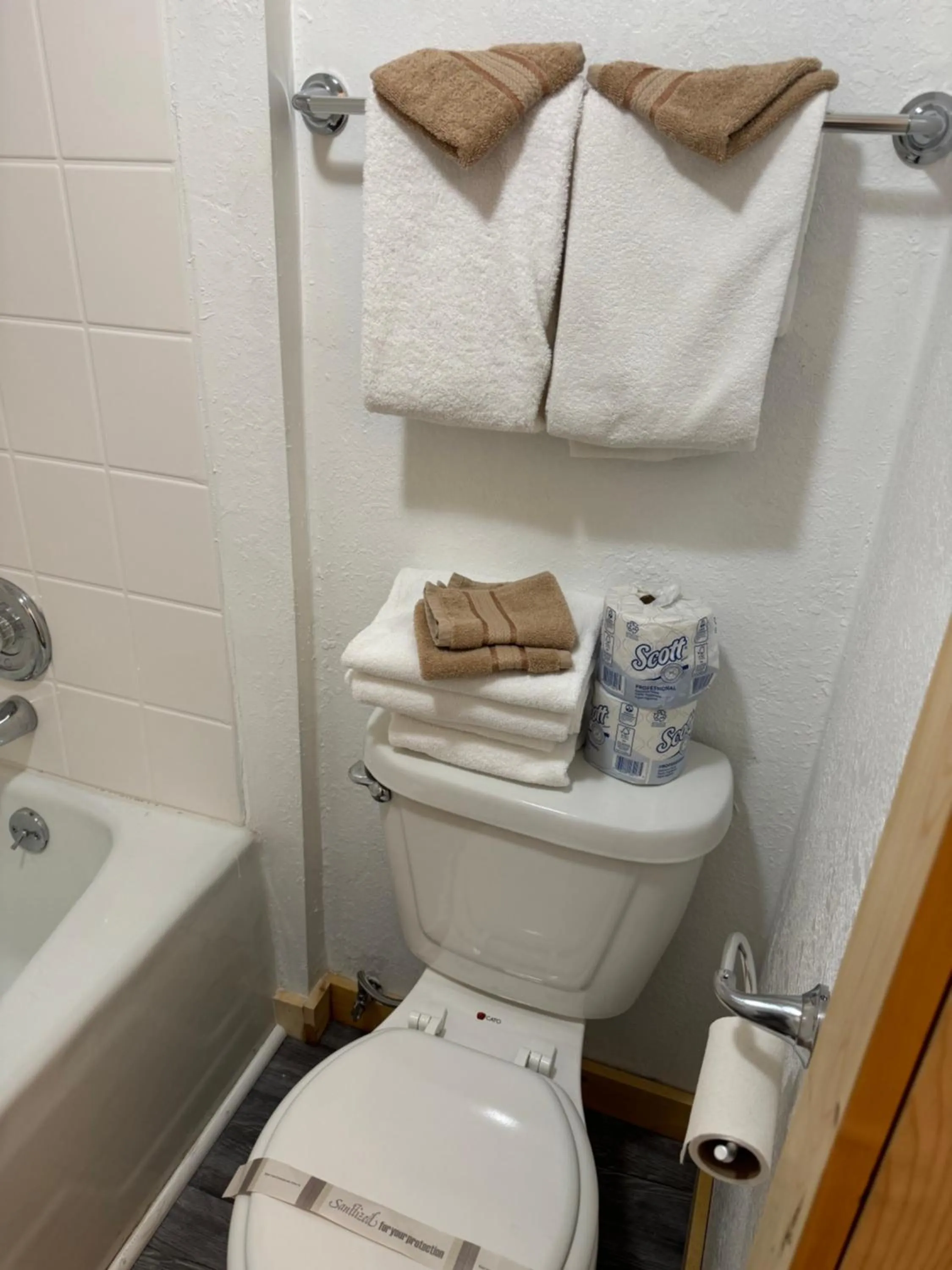 Kootenai Valley Motel