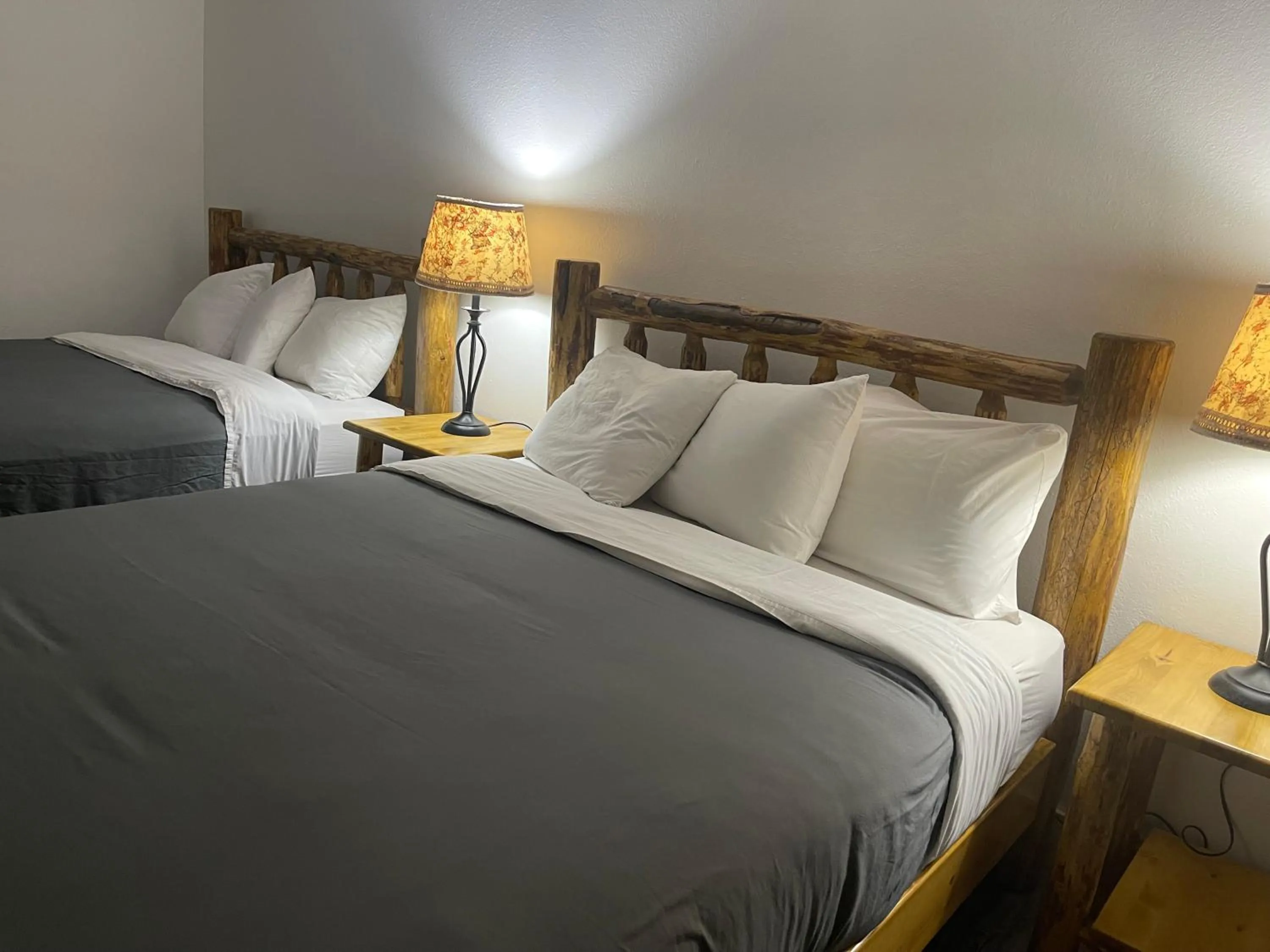 Bed in Kootenai Valley Motel