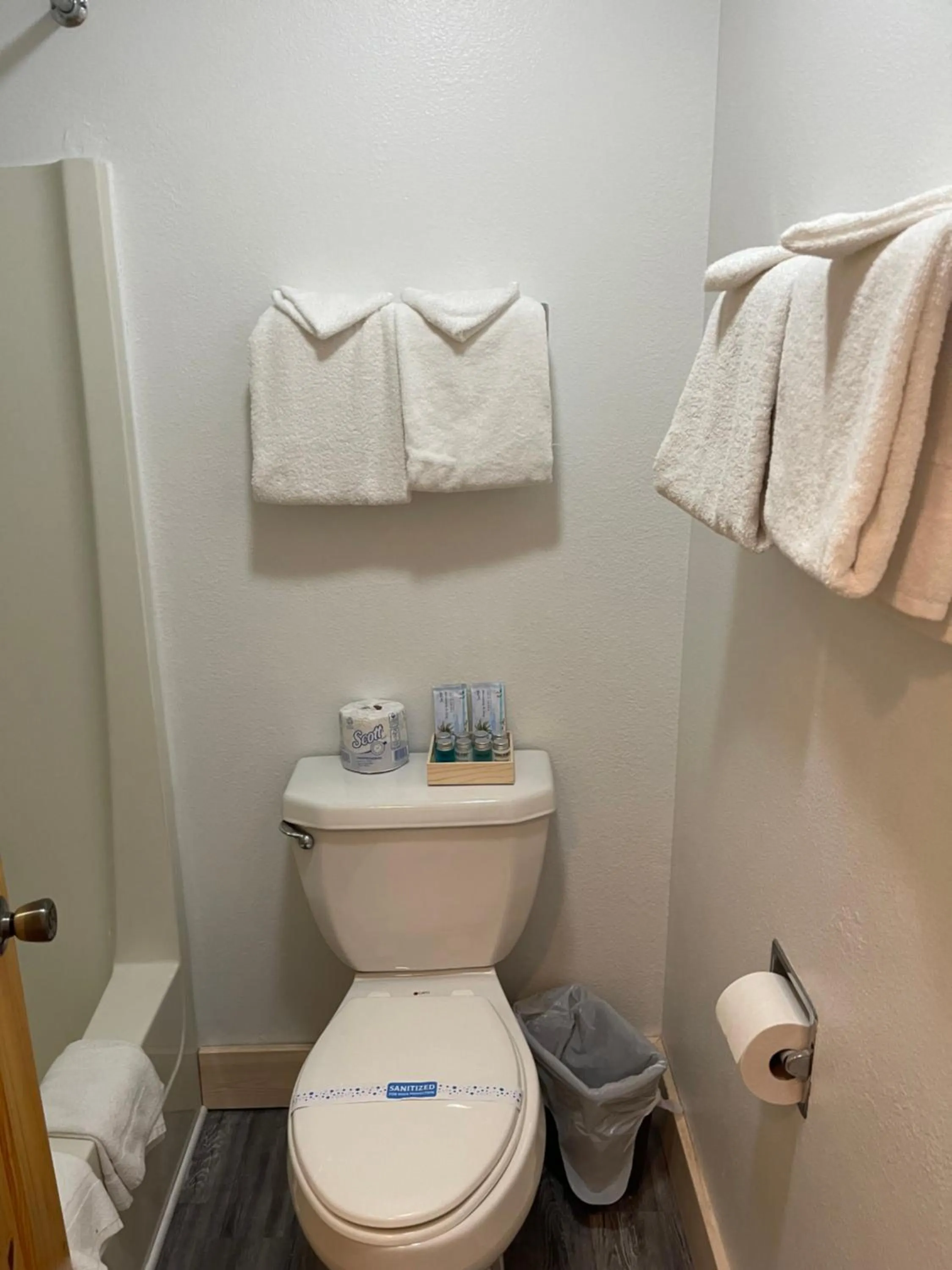 Kootenai Valley Motel