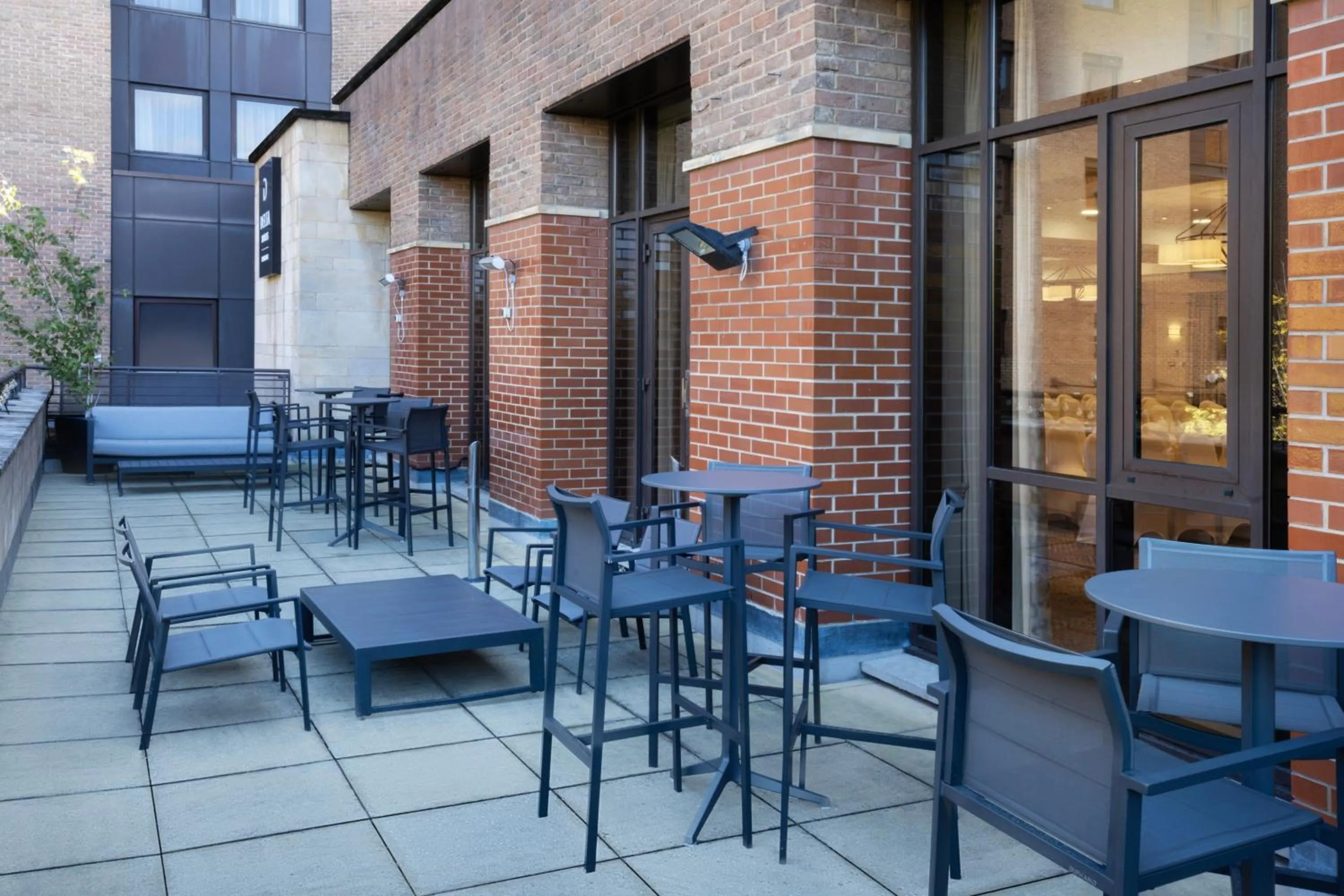 Swimming pool in Delta Hotels by Marriott Liverpool City Centre