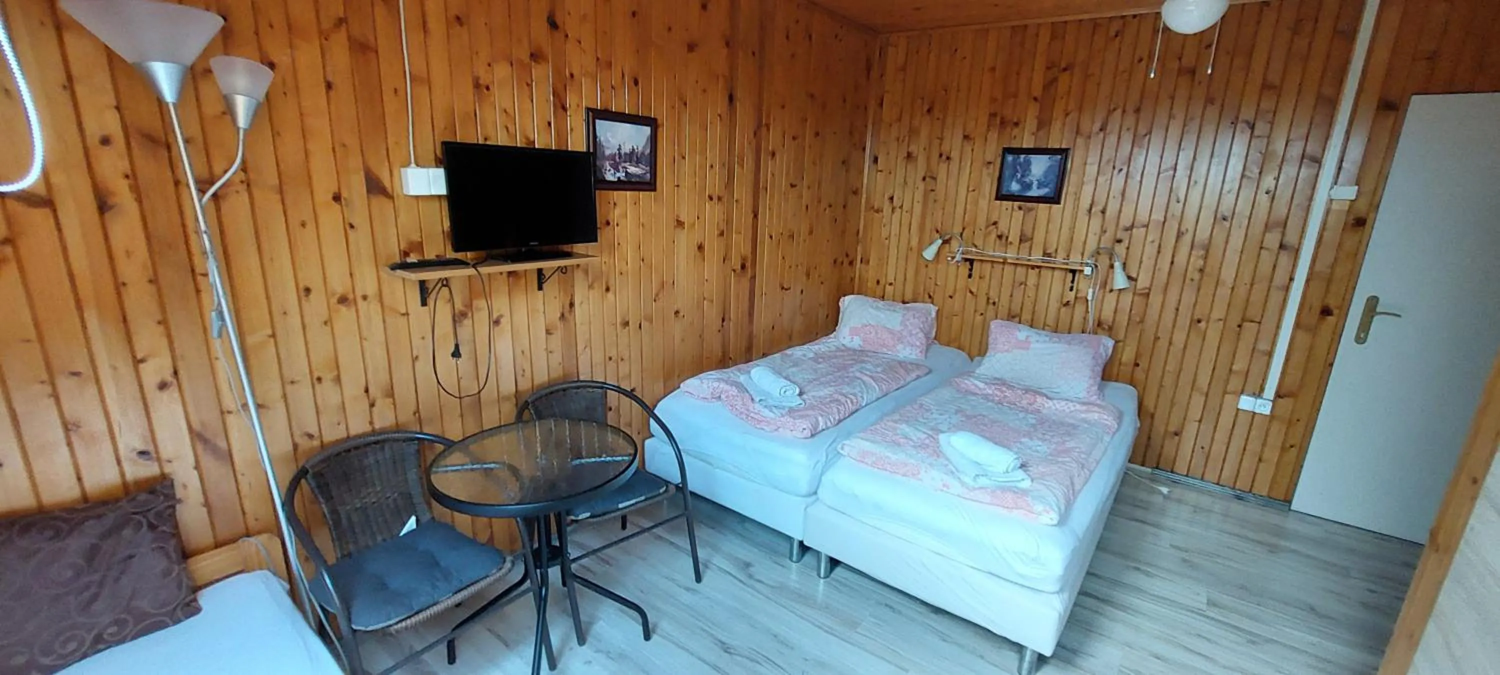 Photo of the whole room, Bed in Penzion-Na Navsi