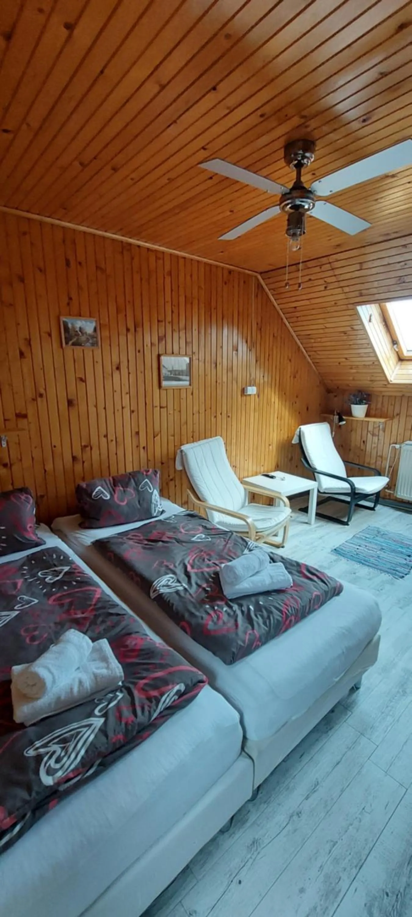 Property building, Bed in Penzion-Na Navsi