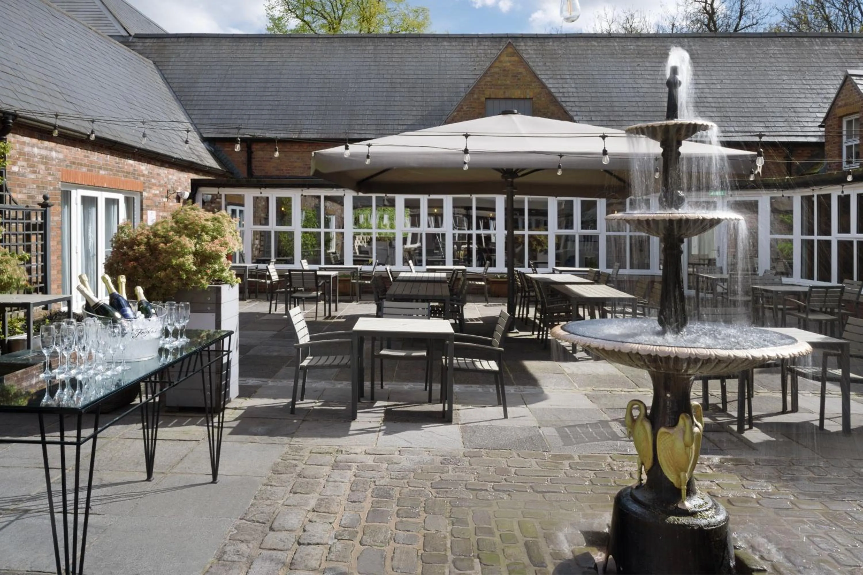 Restaurant/places to eat in Delta Hotels by Marriott Worsley Park Country Club