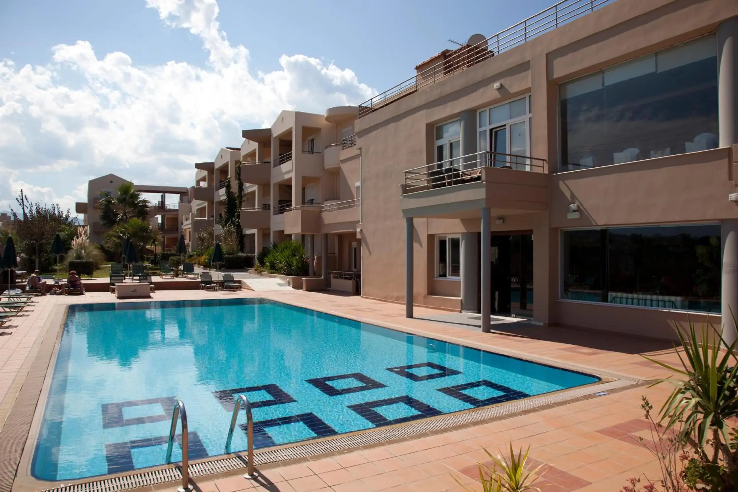 Swimming pool in Maleme Mare Swimming pool in Maleme Mare