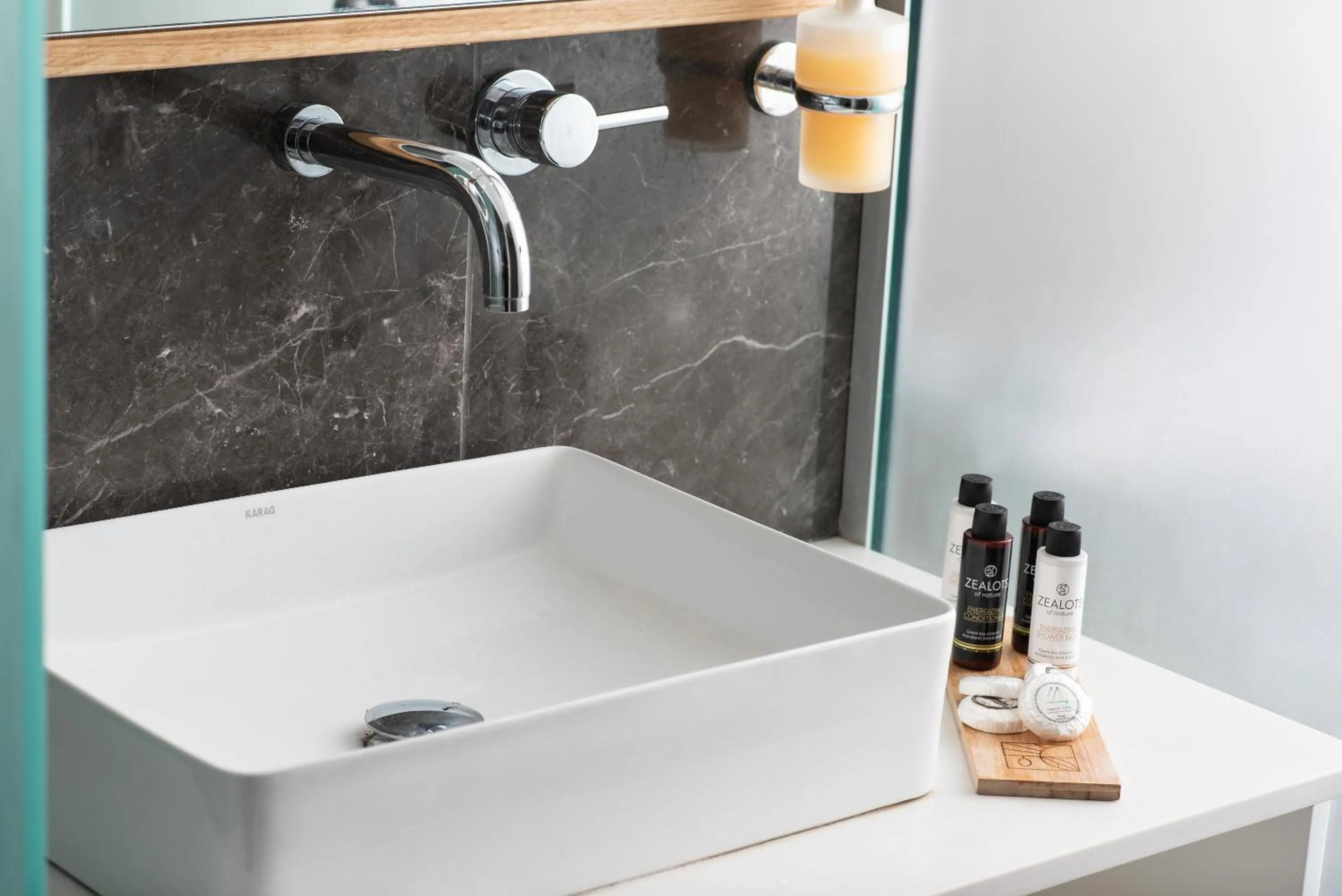 Bathroom in Maleme Mare