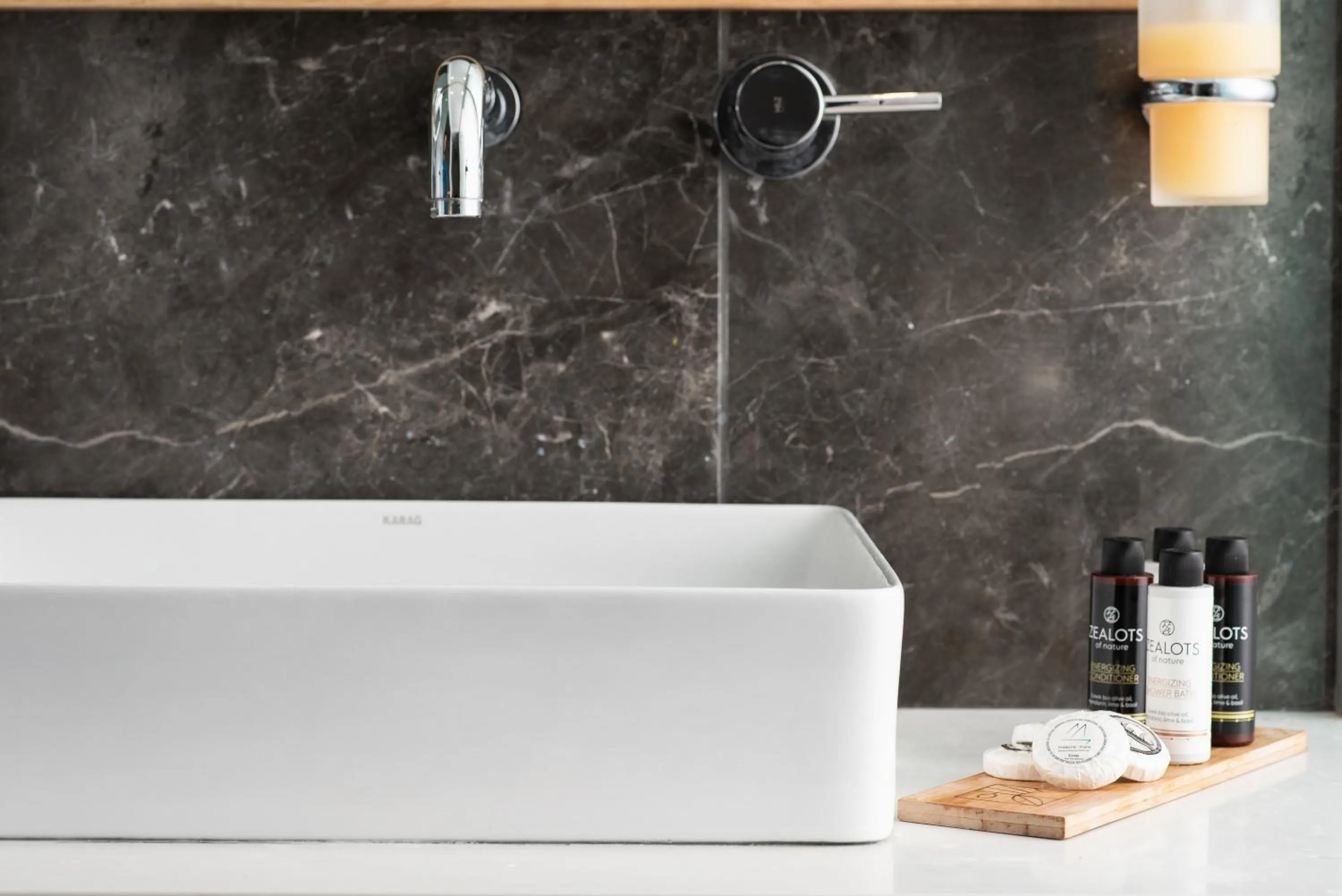 Bathroom in Maleme Mare