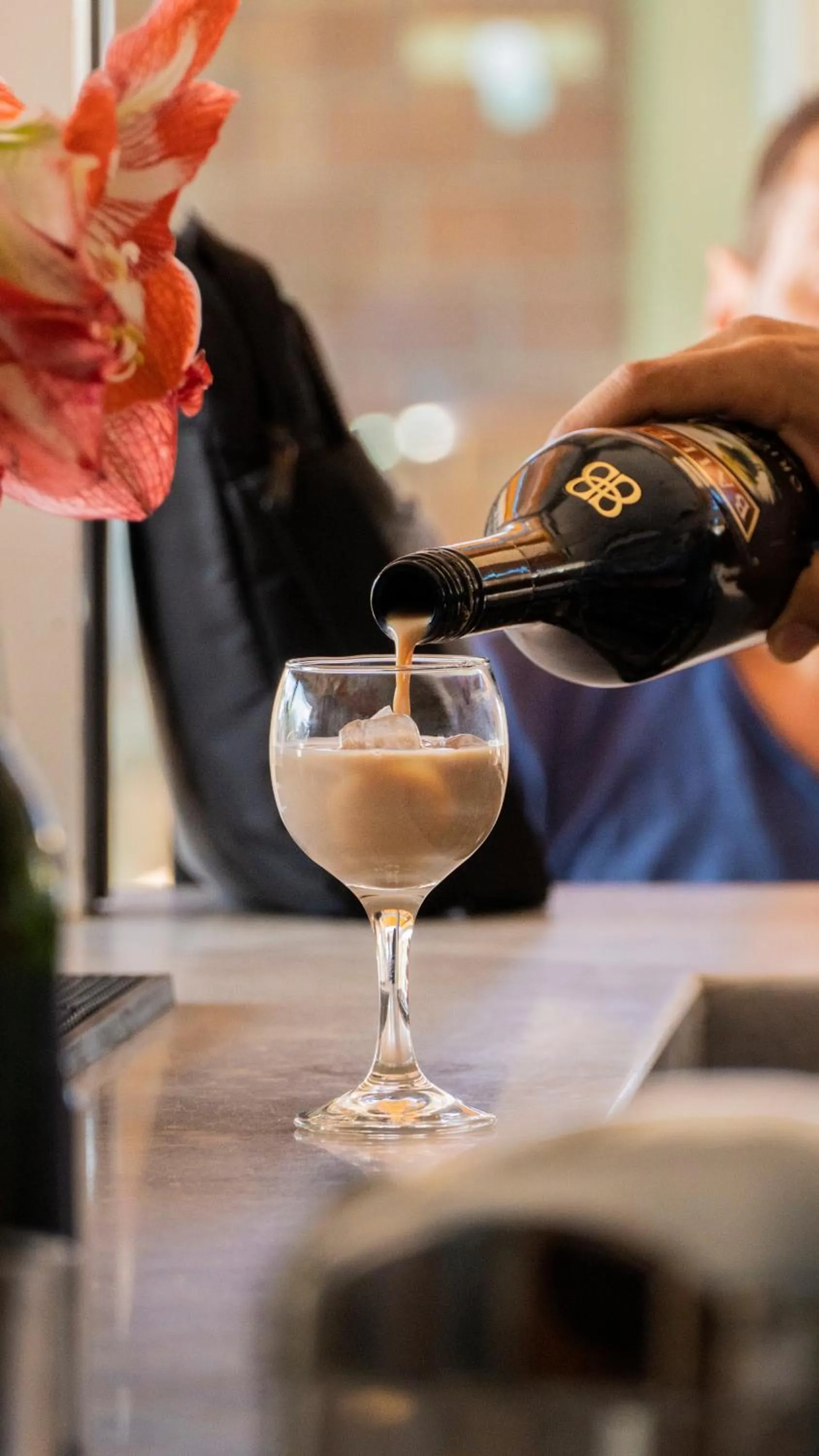 Drinks in Maleme Mare