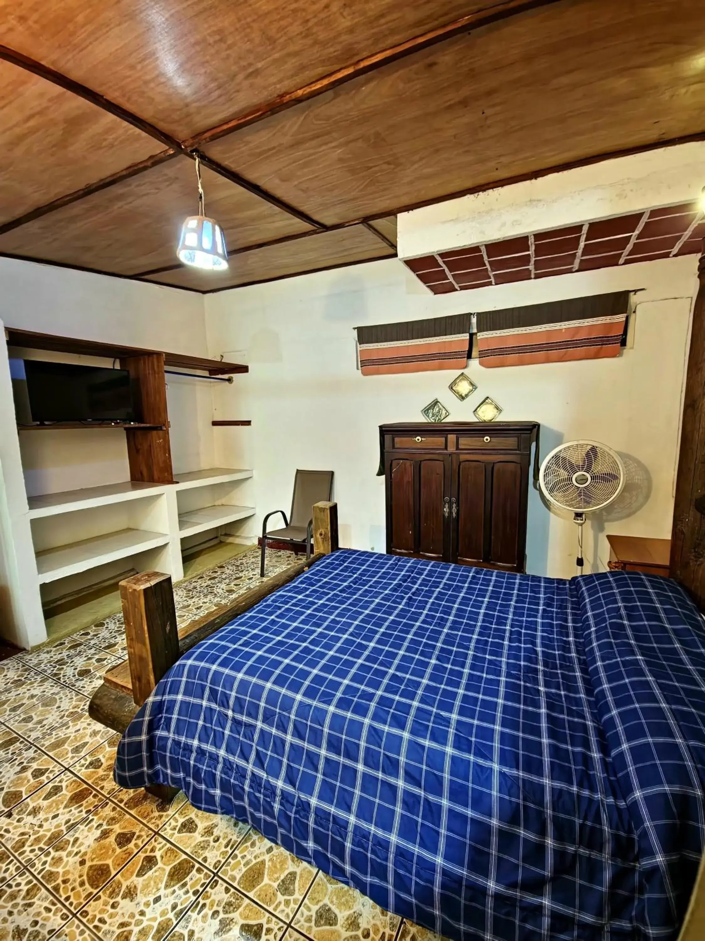 Single Room in Eco Suites Uxlabil Guatemala Single Room in Eco Suites Uxlabil Guatemala