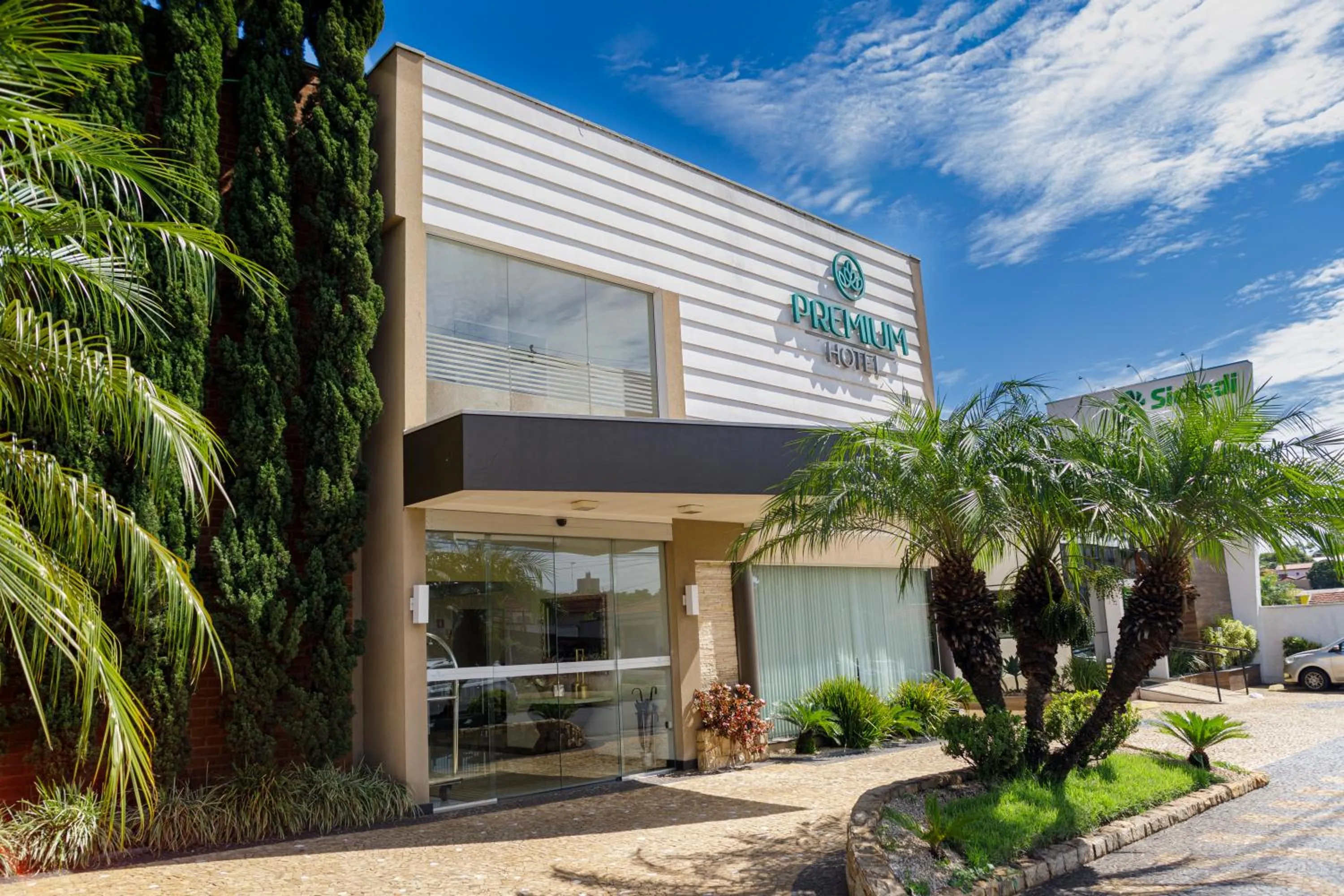 Property building in Hotel Premium Pirassununga