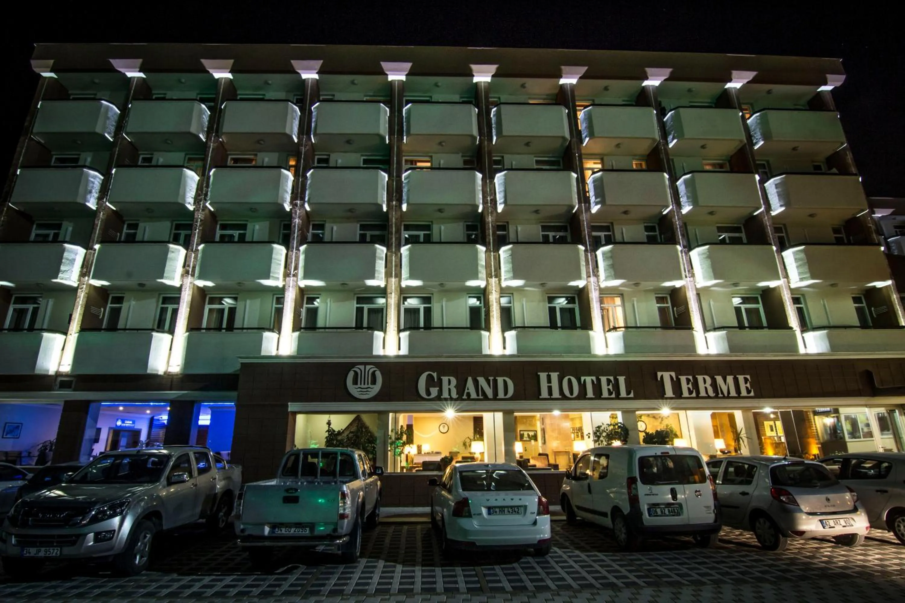 Property building in Grand Terme Hotel