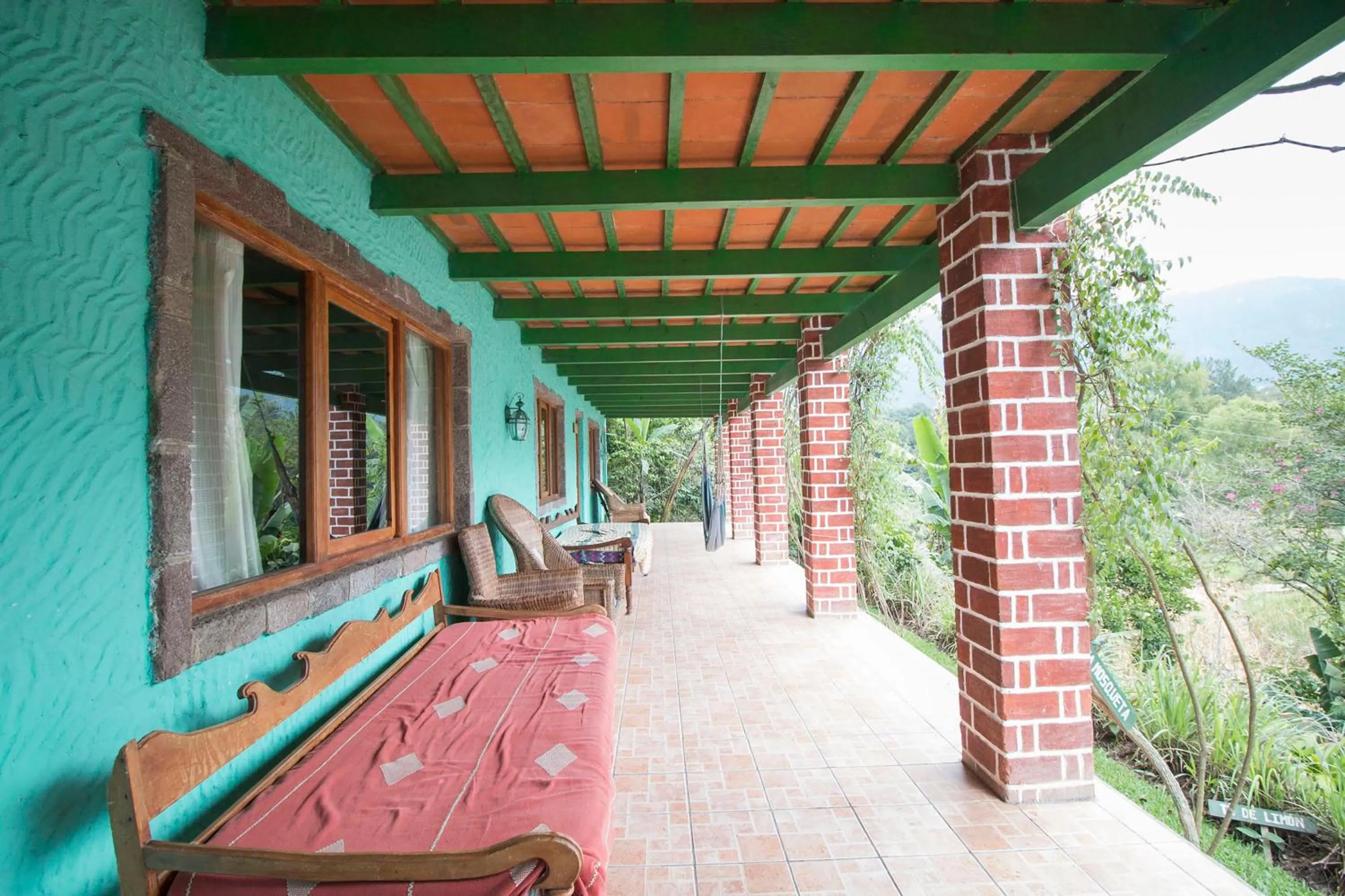Area and facilities in Eco Hotel Uxlabil Atitlan