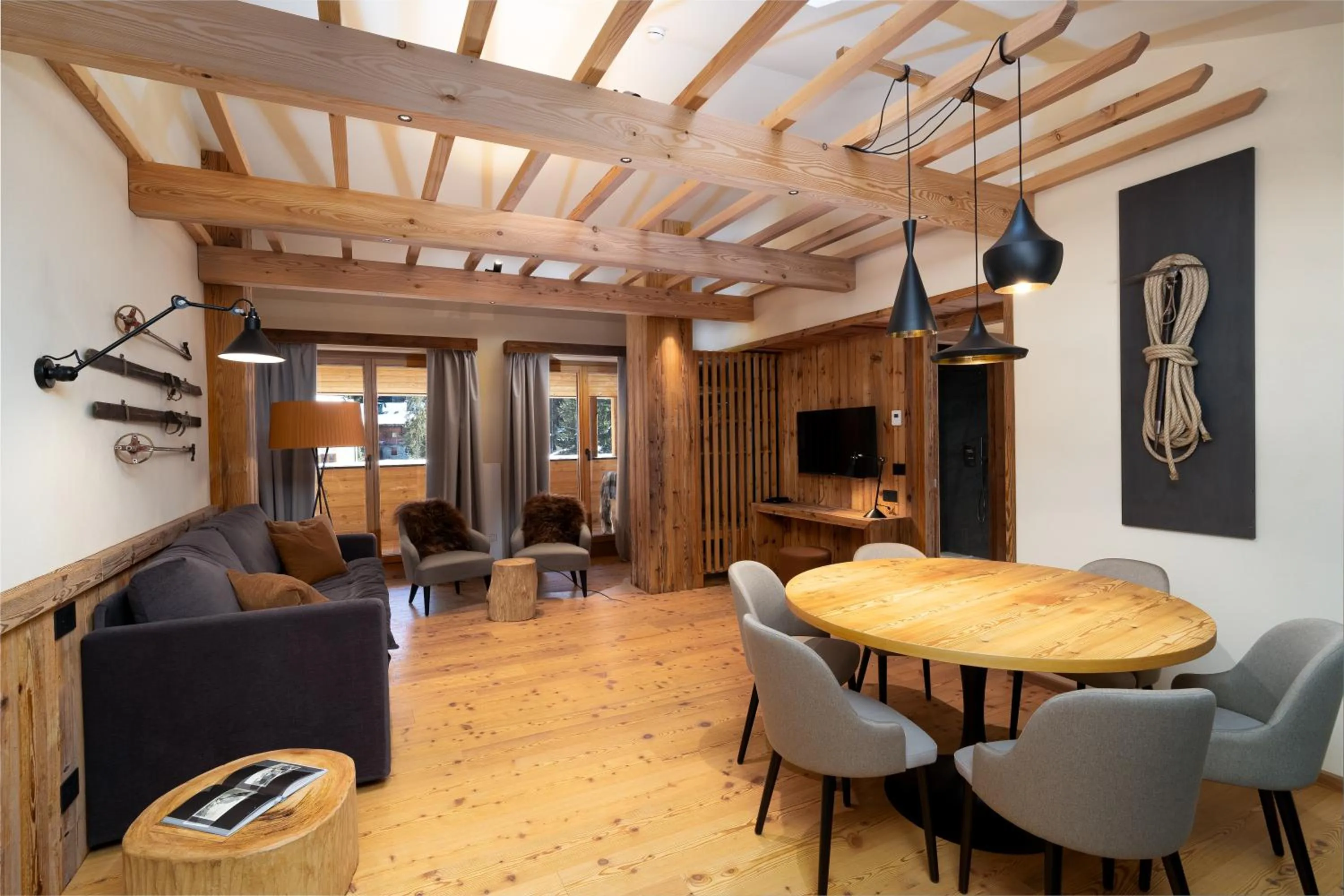 Living room in Breithorn Lodge