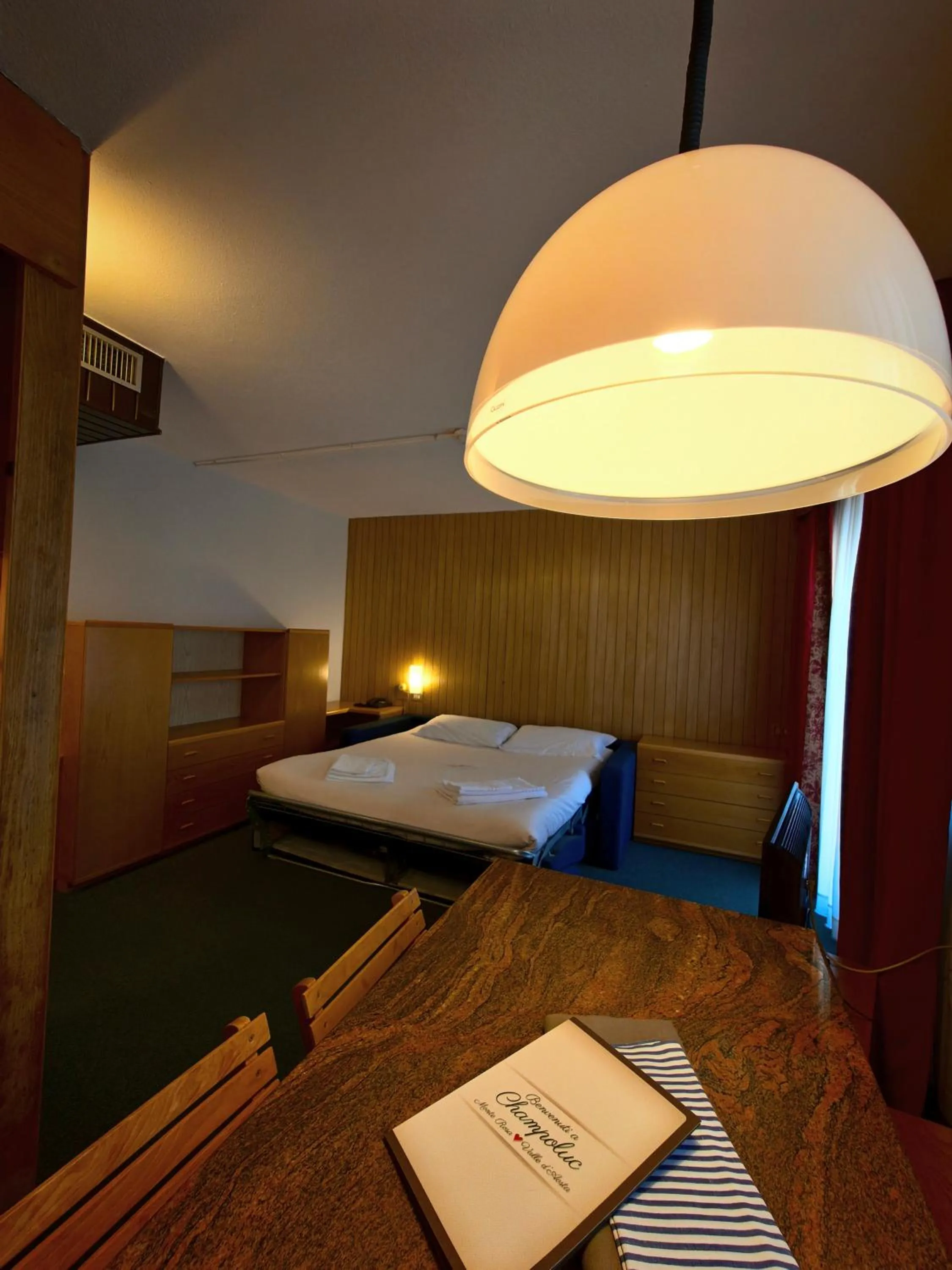 Living room, Bed in Residence Les Coupoles