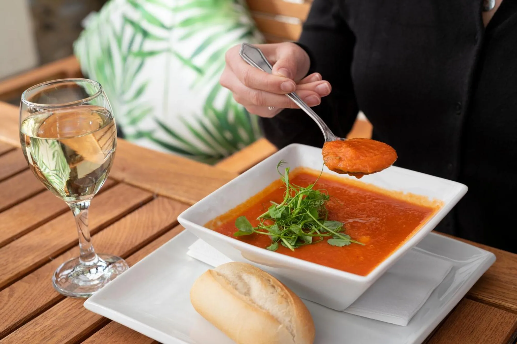 Restaurant/places to eat in Lakeview Manor