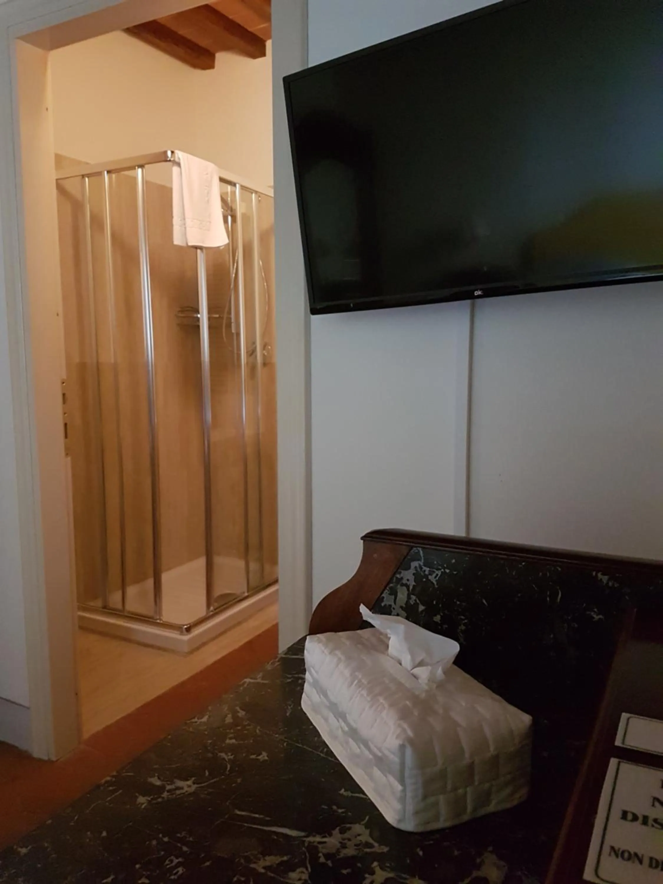 Bathroom, Bed in B&B Art